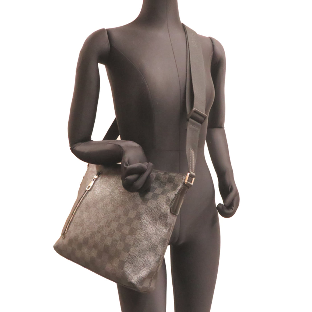 Louis Vuitton Damier Graphite Black Damier Graphite Shoulder Bag (Pre-Owned)