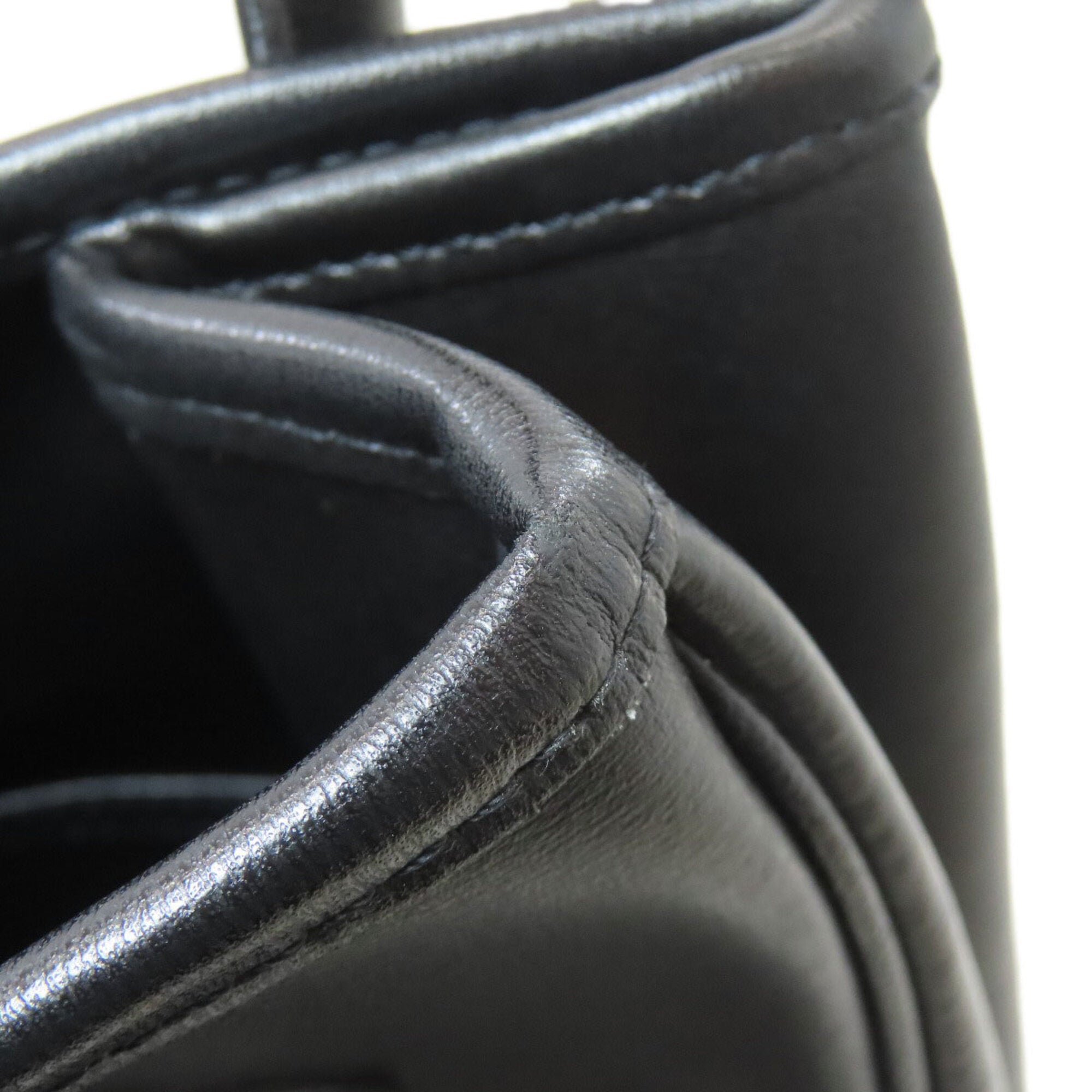 Longchamp Black Leather Handbag (Pre-Owned)