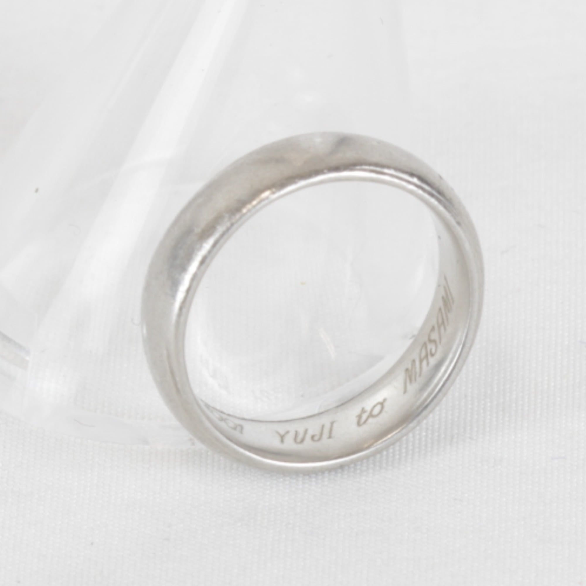 Burberry Silver Platinum 900 Band Ring (Pre-Owned)