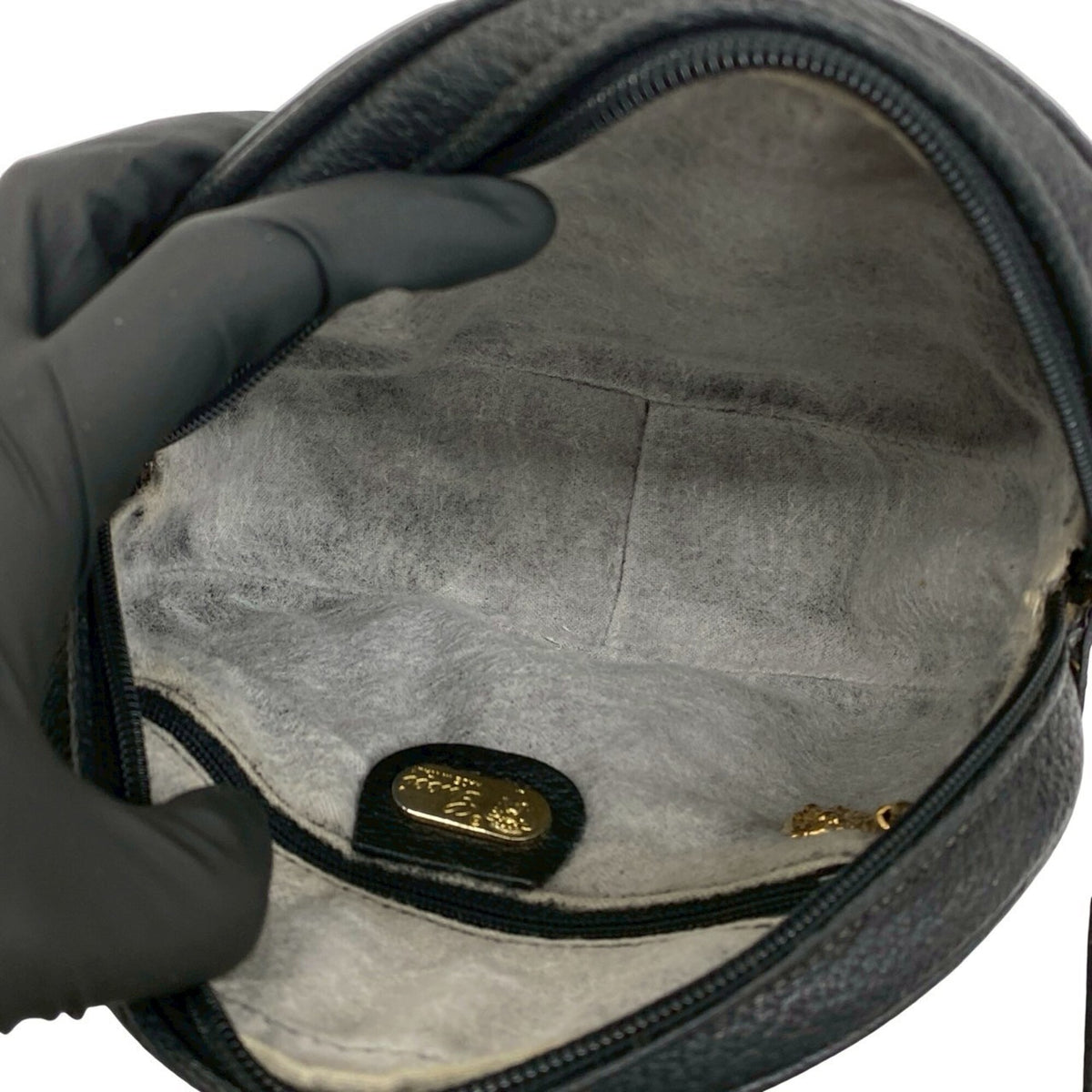 Gucci Black Leather Pochette Shoulder Bag (Pre-Owned)