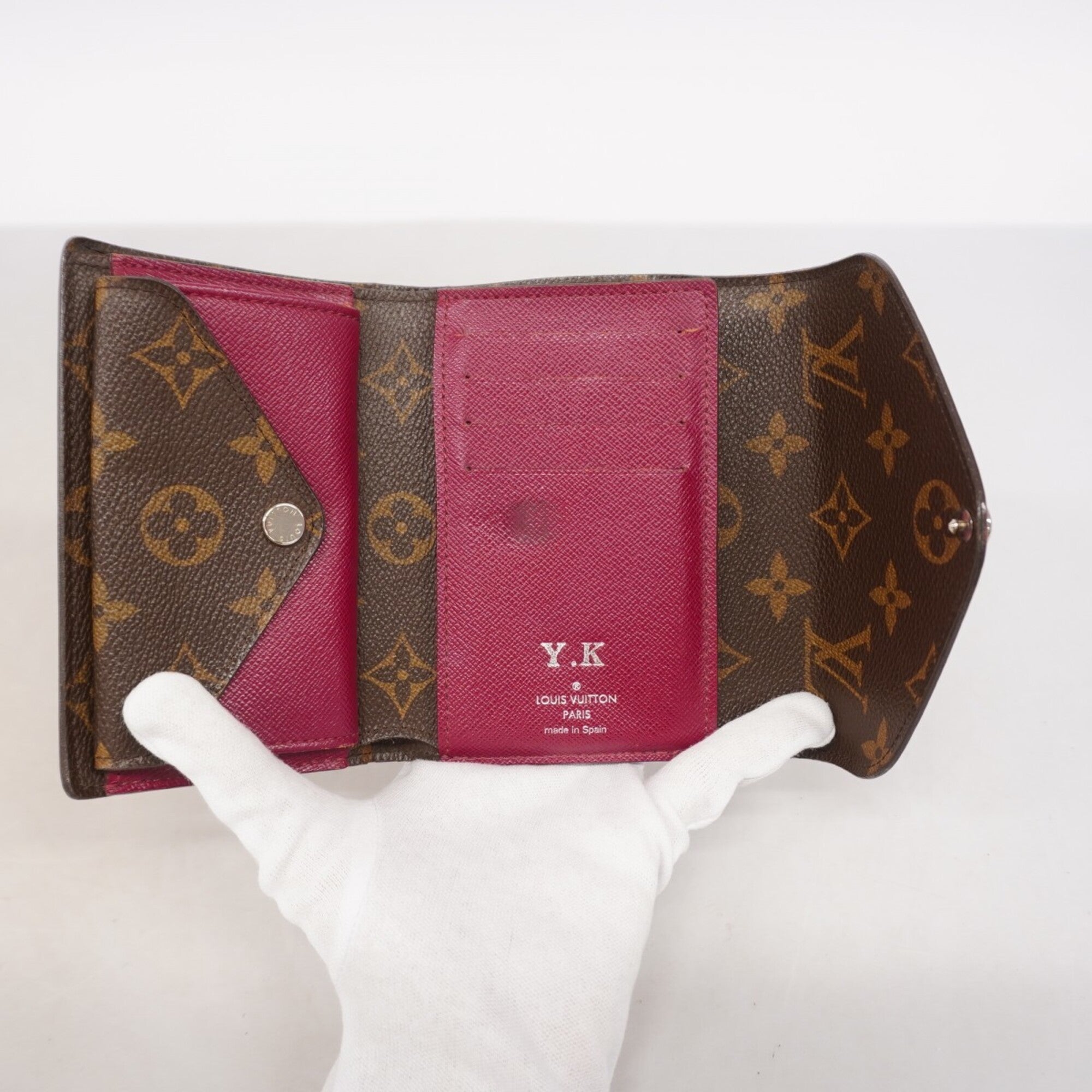 Louis Vuitton Wallet (Tri-Fold) (Pre-Owned)