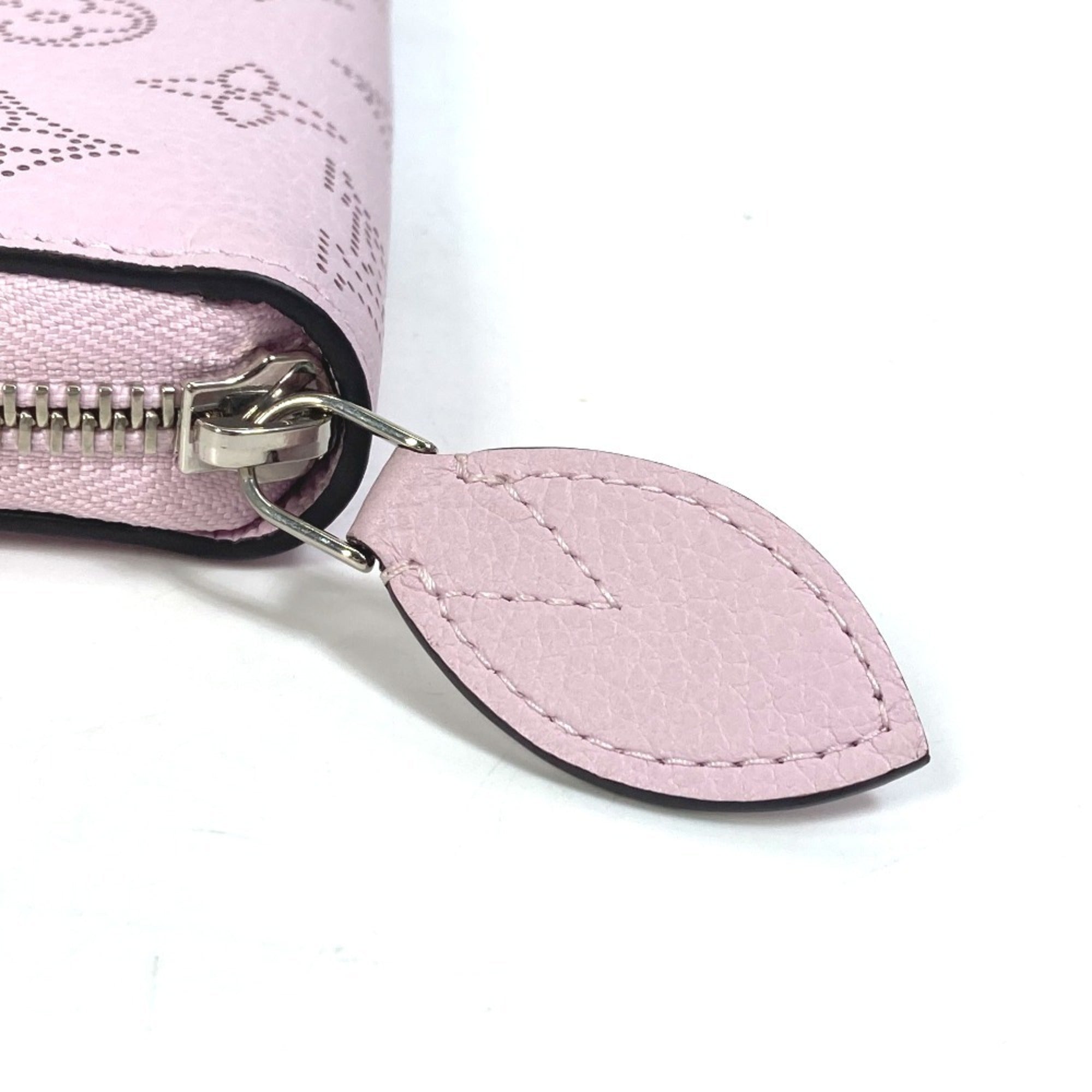 Louis Vuitton Mahina Purple Mahina Leather Long Wallet (Bi-Fold) (Pre-Owned)