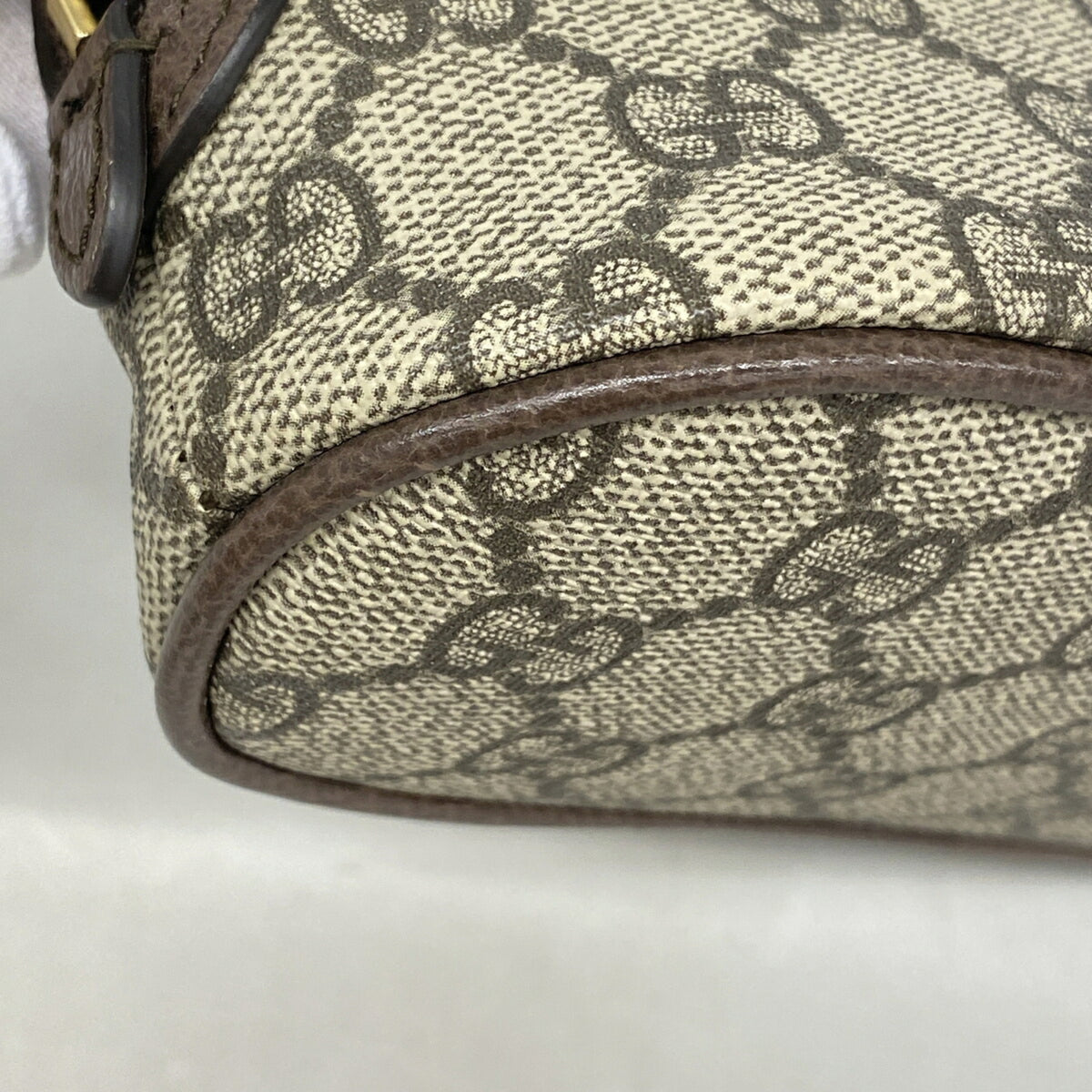 Gucci Brown Pvc Leather Pouch (Pre-Owned)
