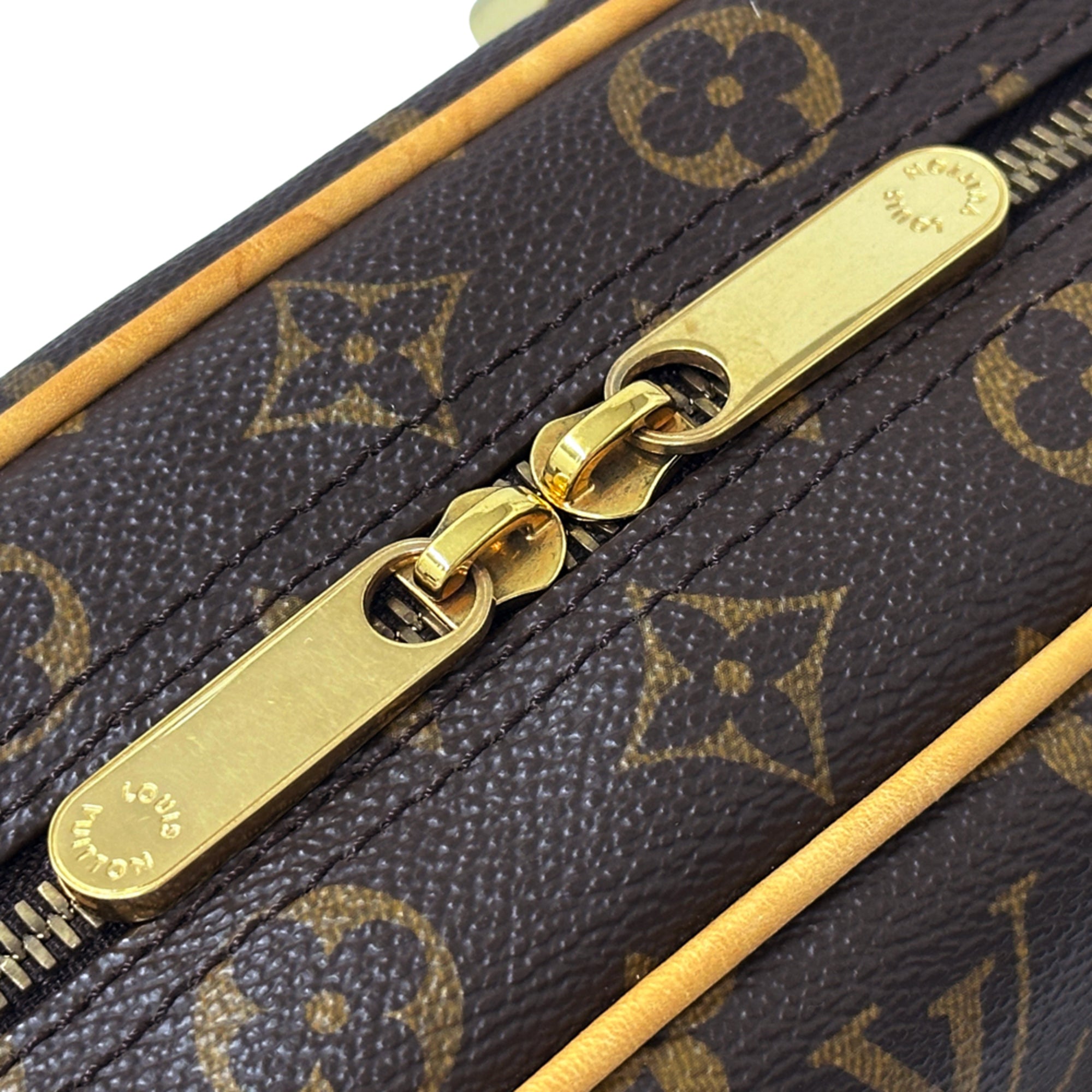 Louis Vuitton Brown Monogram Canvas Handbag (Pre-Owned)
