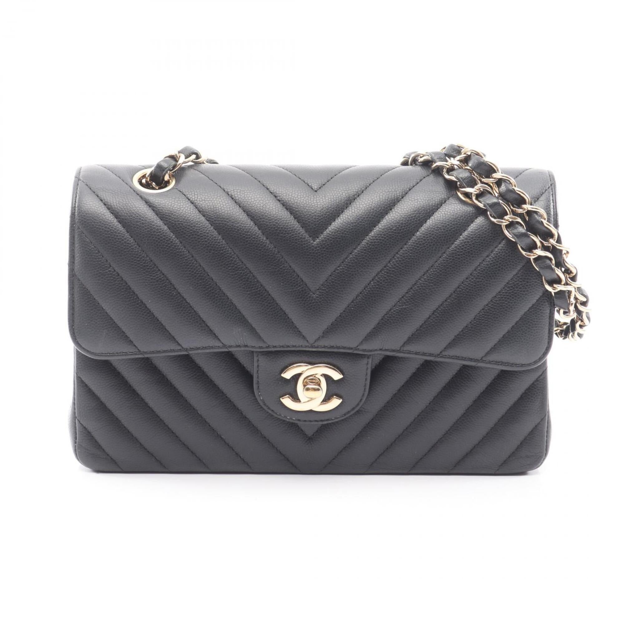 Chanel Black Grained Calfskin Handbag Shoulder Bag (Pre-Owned)