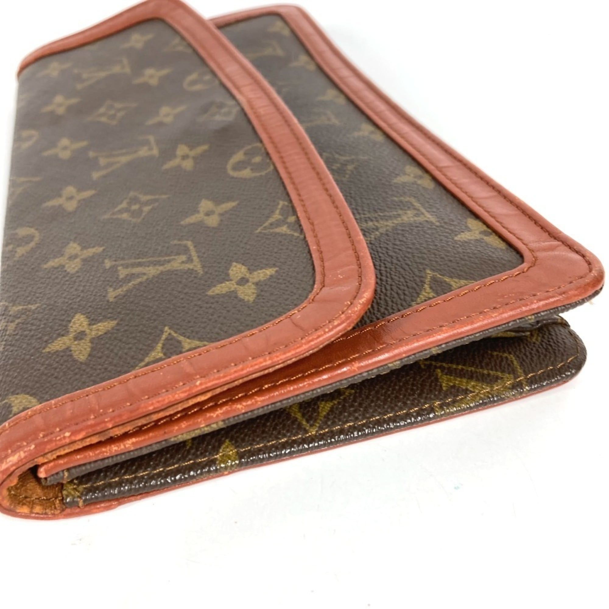 Louis Vuitton Brown Monogram Clutch Bag Handbag Pochette (Pre-Owned)