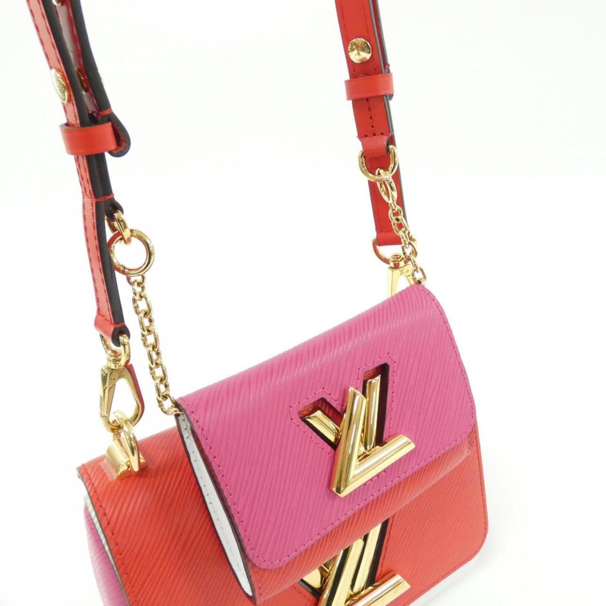 Louis Vuitton Rose Rouge Leather Pouch Shoulder Bag (Pre-Owned)