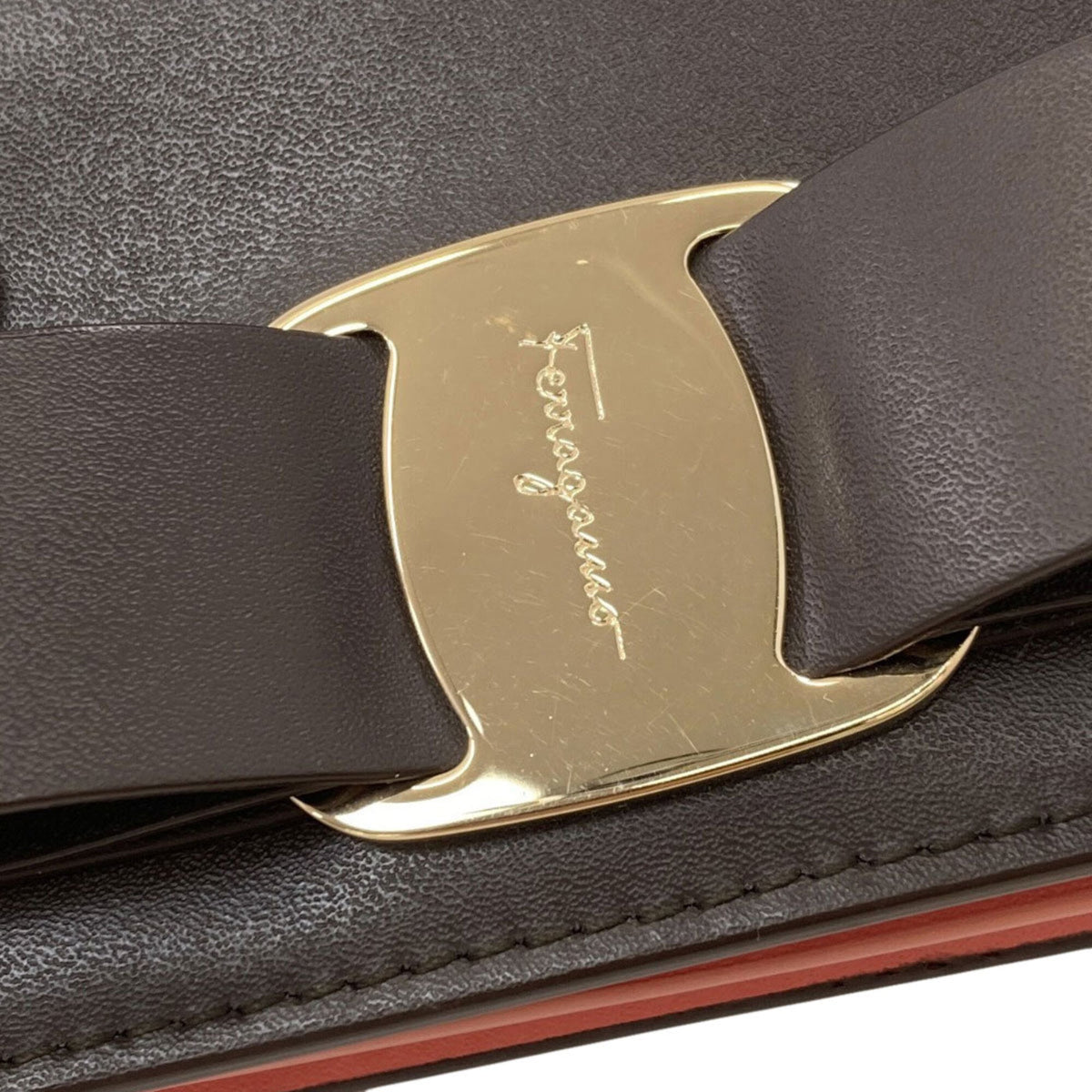 Salvatore Ferragamo Brown Pink Leather Wallet (Bi-Fold) (Pre-Owned)