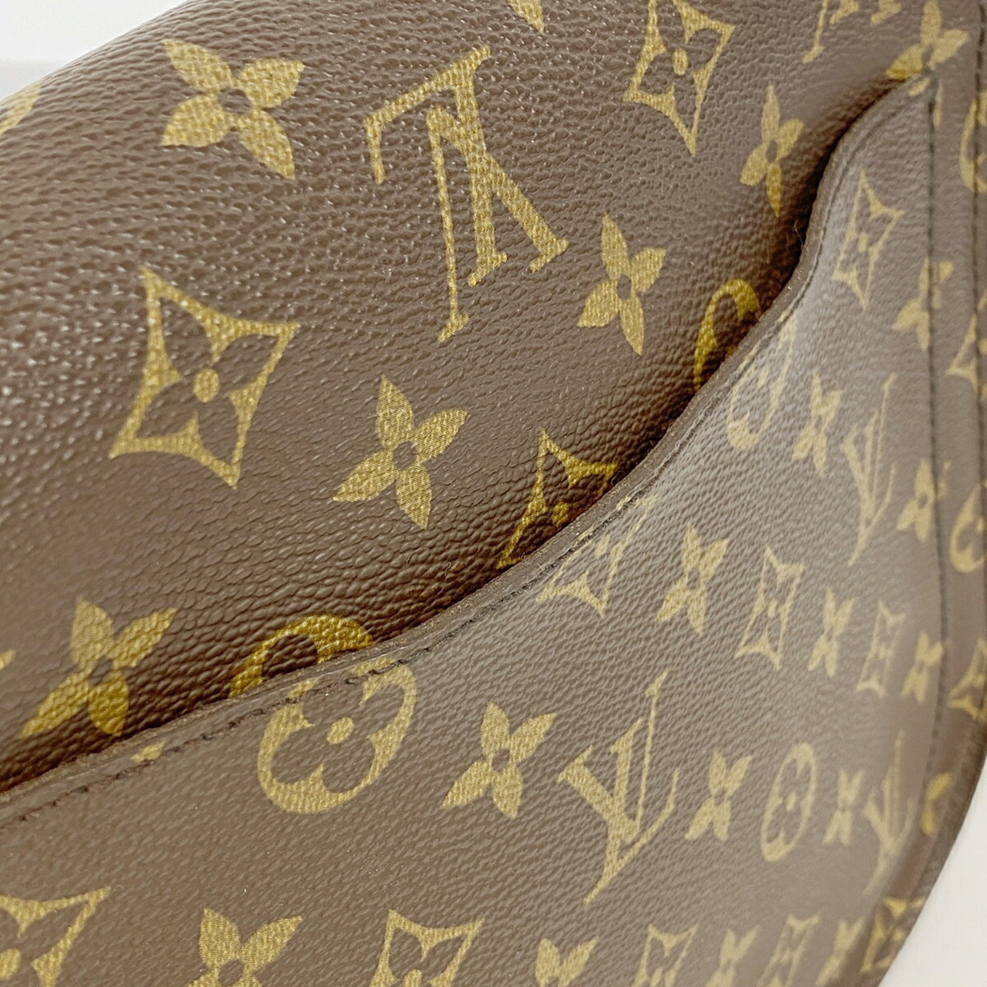 Louis Vuitton Brown Shoulder Bag (Pre-Owned)