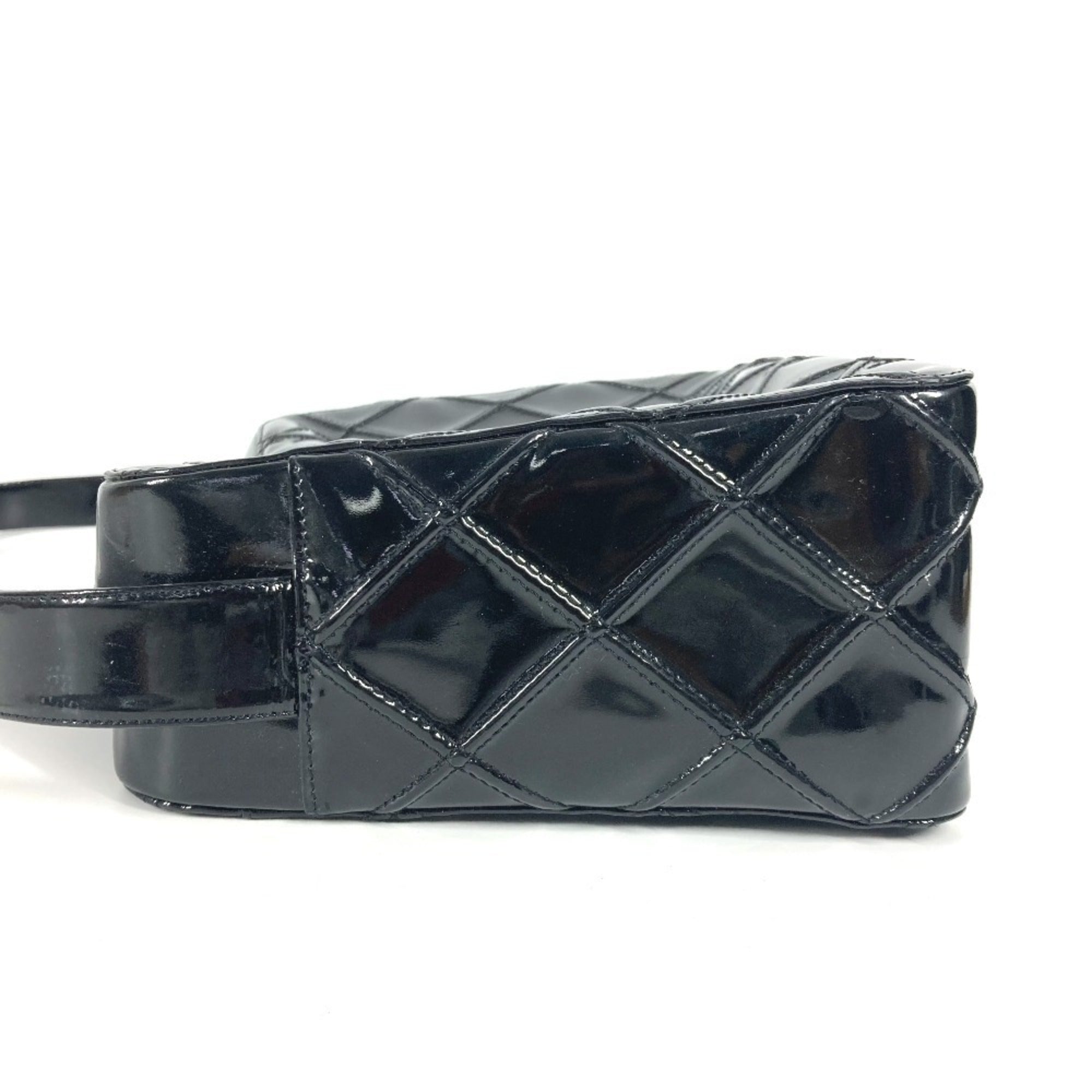 Chanel Black Patent Leather Handbag Shoulder Bag (Pre-Owned)