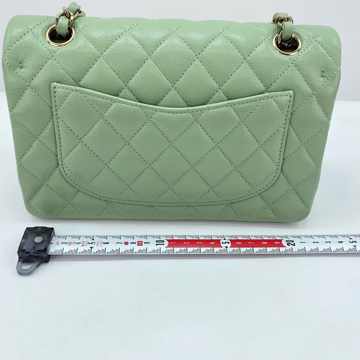 Chanel Matelasse Green Shoulder Bag (Pre-Owned)