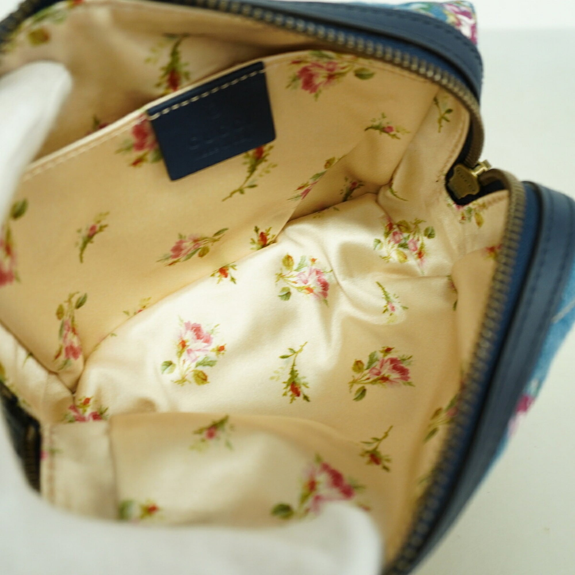 Gucci Navy Denim Pouch (Pre-Owned)