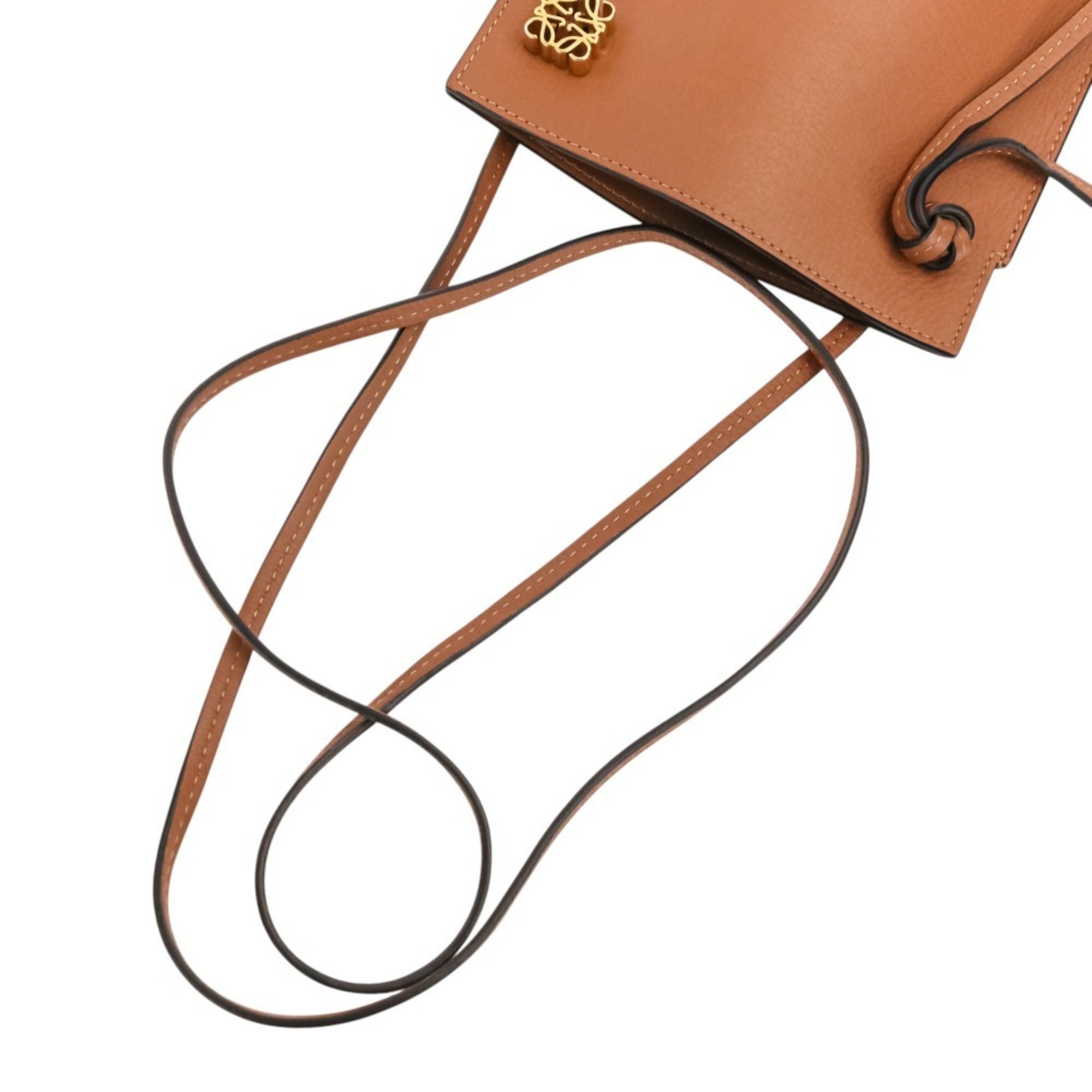 Loewe Brown Shoulder Bag (Pre-Owned)
