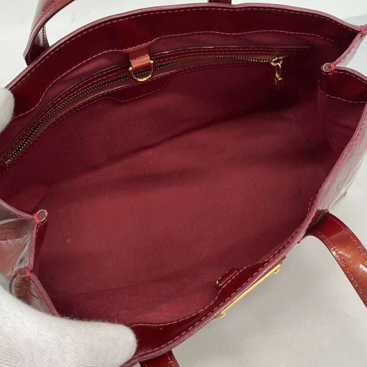 Louis Vuitton Pomme D'amour Handbag (Pre-Owned)