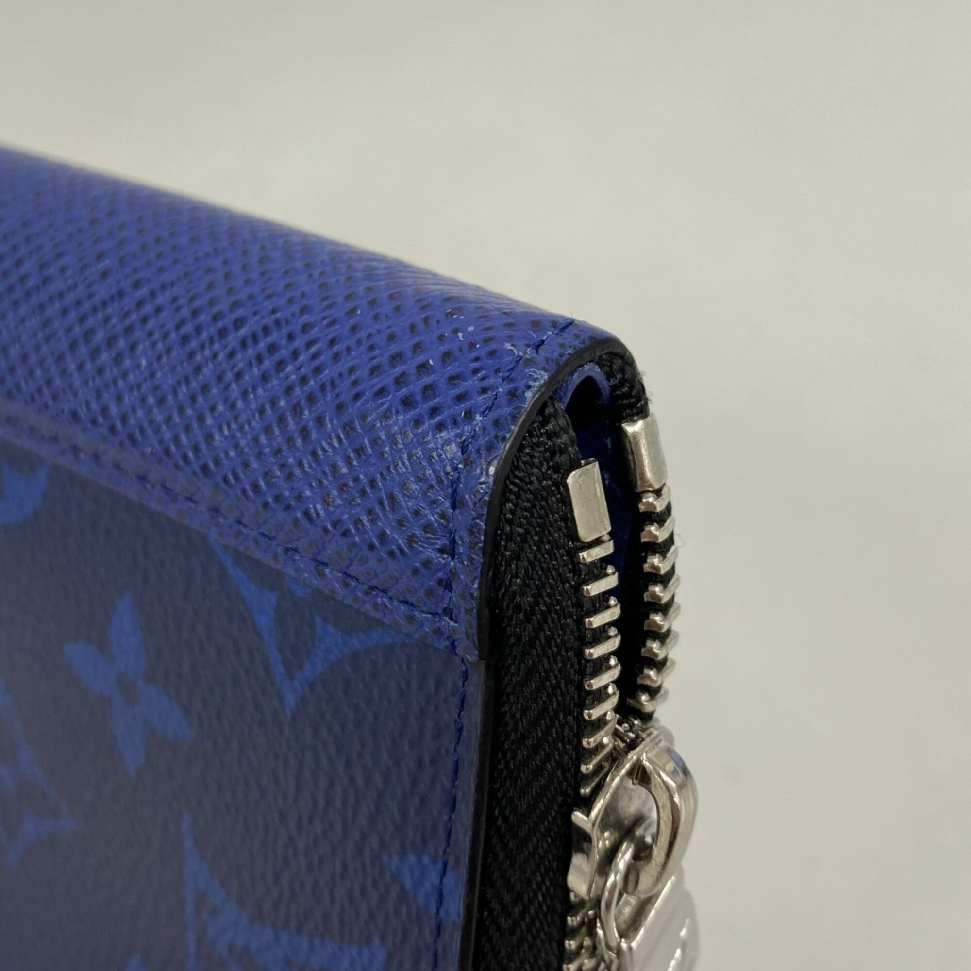 Louis Vuitton Cobalt Long Wallet (Bi-Fold) (Pre-Owned)