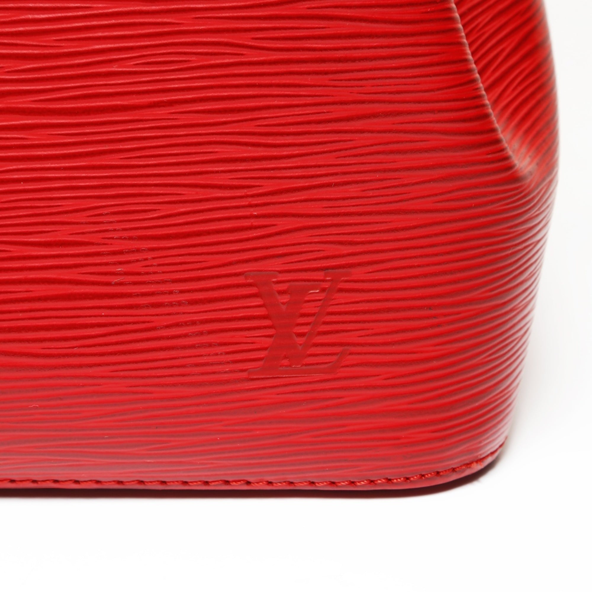 Louis Vuitton Red Color Epi Leather Shoulder Bag (Pre-Owned)