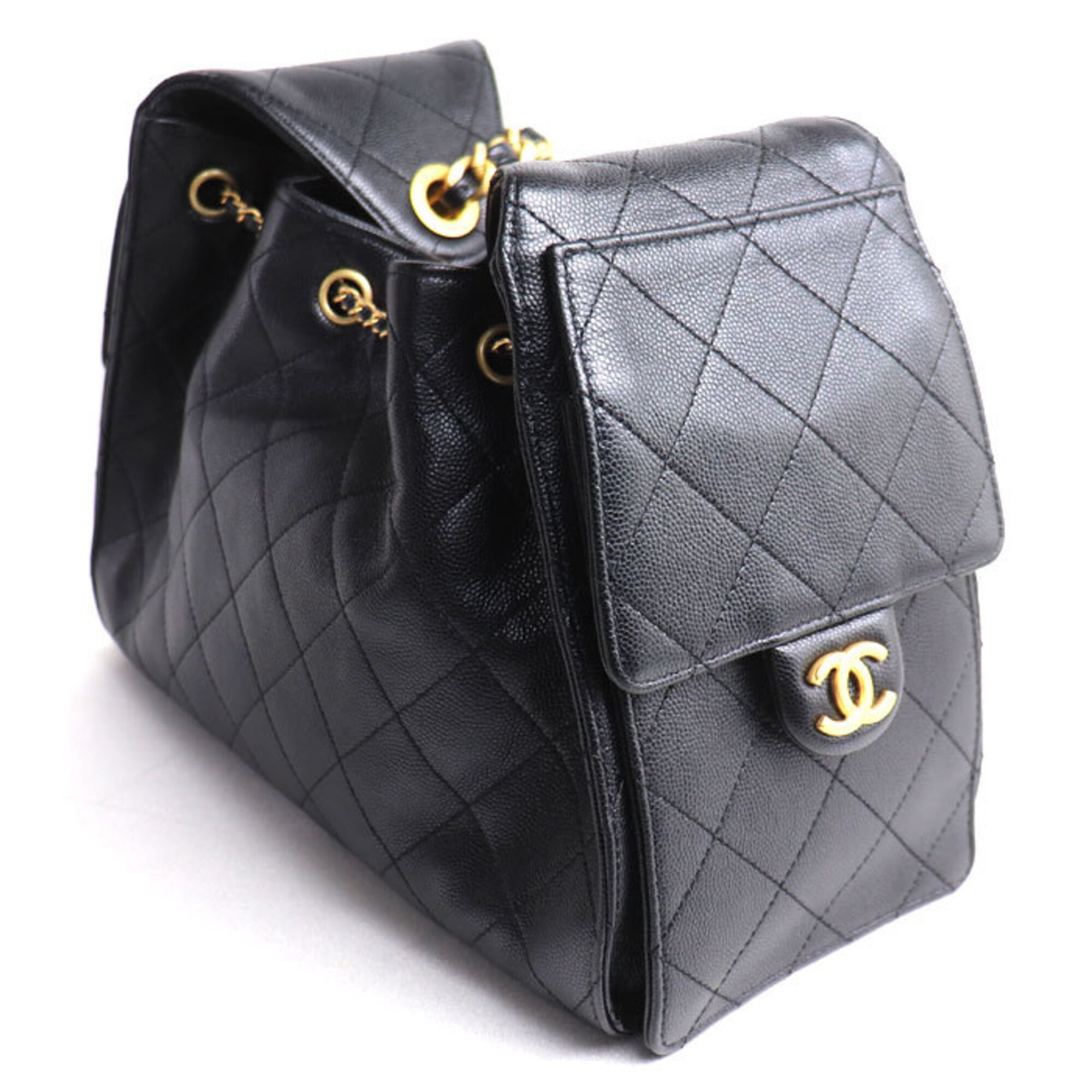 Chanel Black Leather Shoulder Bag (Pre-Owned)