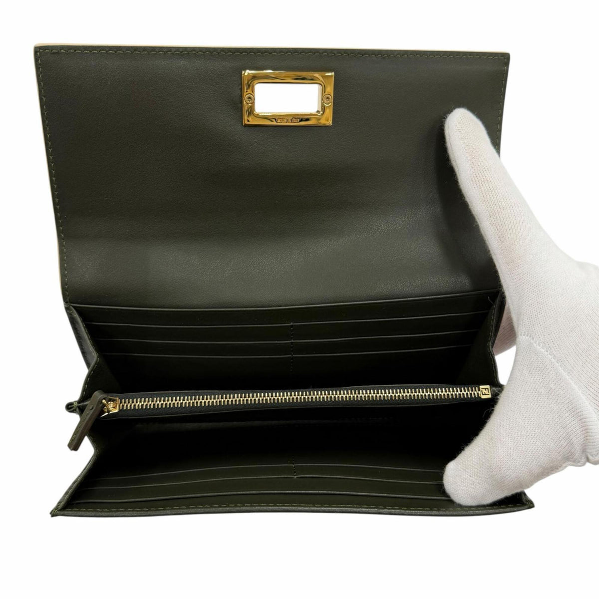 Fendi Dark Green Leather Long Wallet (Bi-Fold) (Pre-Owned)