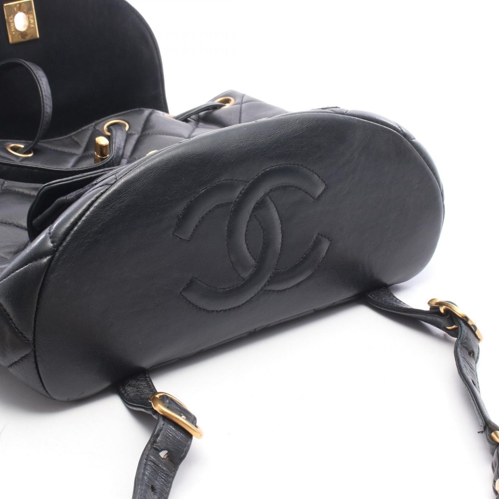 Chanel Black Leather Backpack Handbag (Pre-Owned)