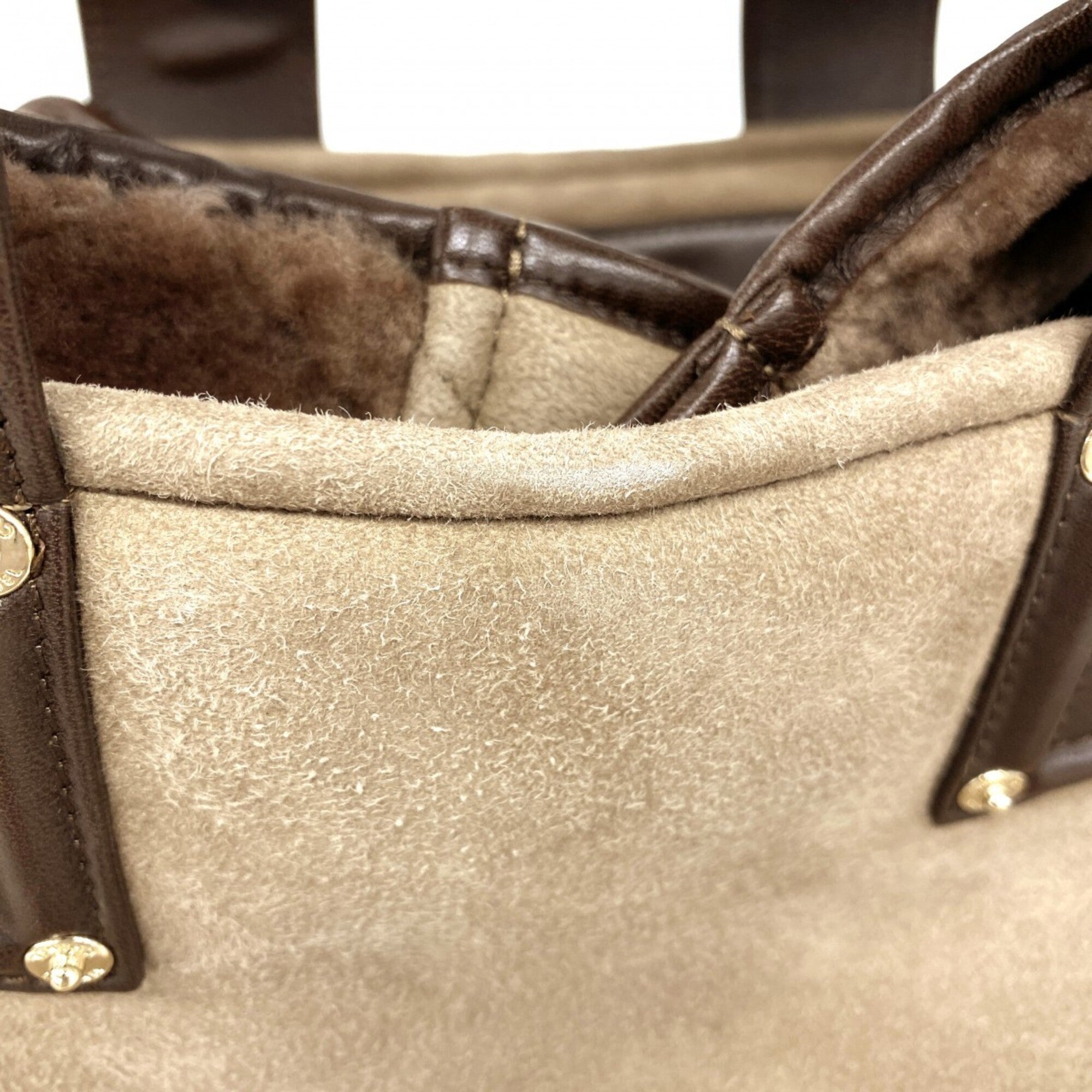 Chanel Brown Handbag (Pre-Owned)
