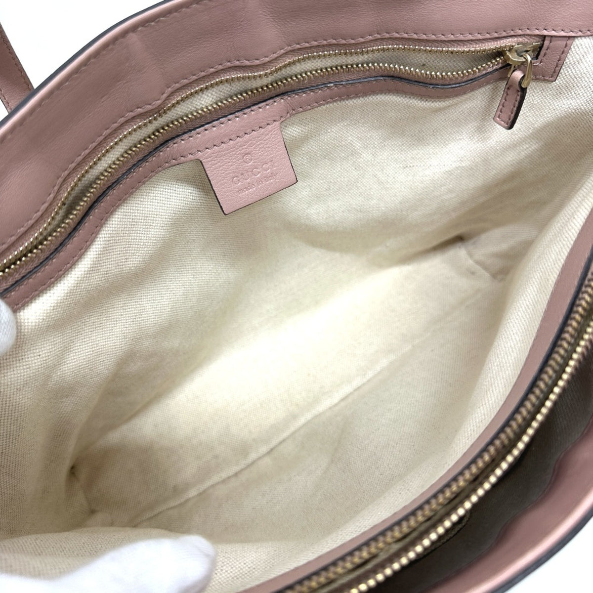 Gucci Beige Patent Leather Tote Bag (Pre-Owned)