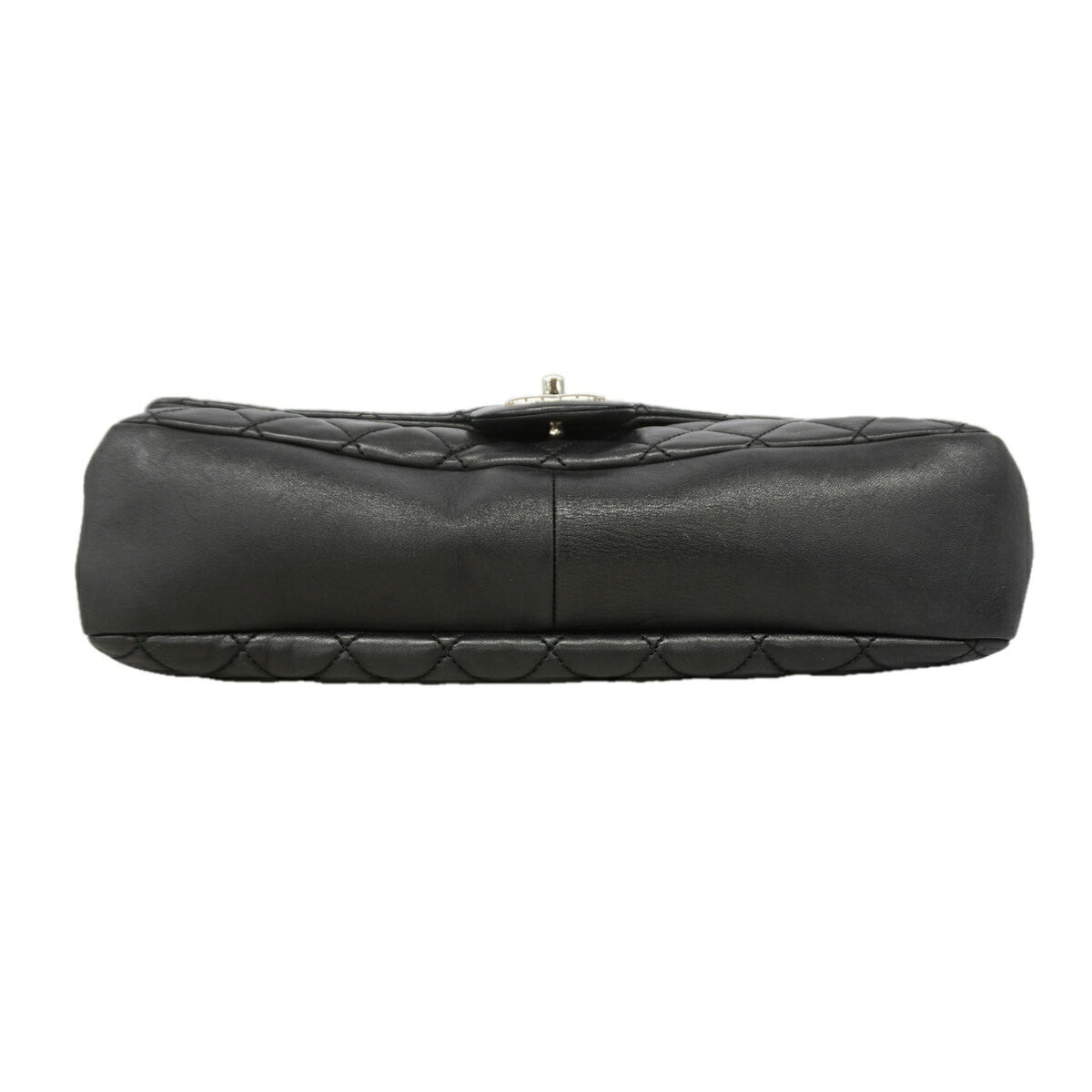 Chanel Black Leather Shoulder Bag (Pre-Owned)