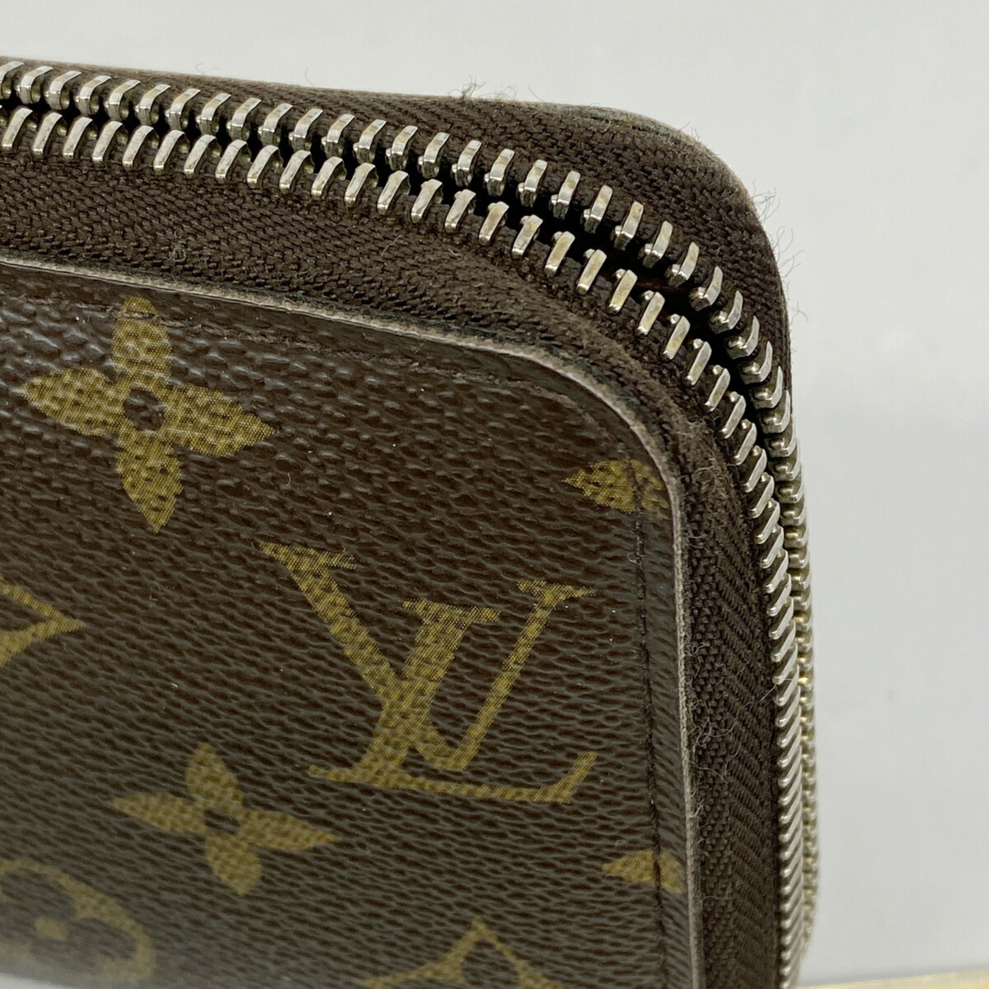 Louis Vuitton Brown Long Wallet (Bi-Fold) (Pre-Owned)