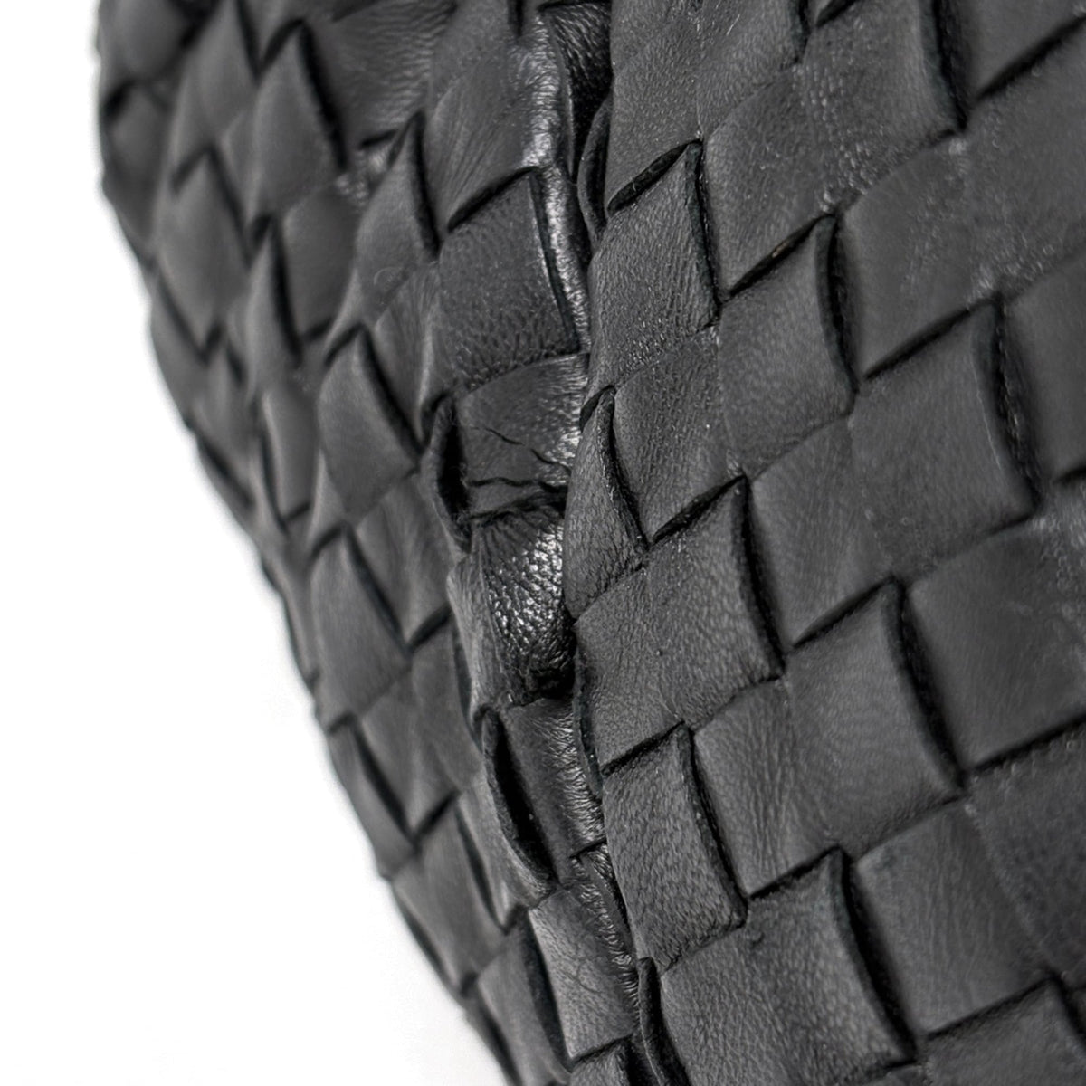Bottega Veneta Intrecciato Black Leather Shoulder Bag (Pre-Owned)