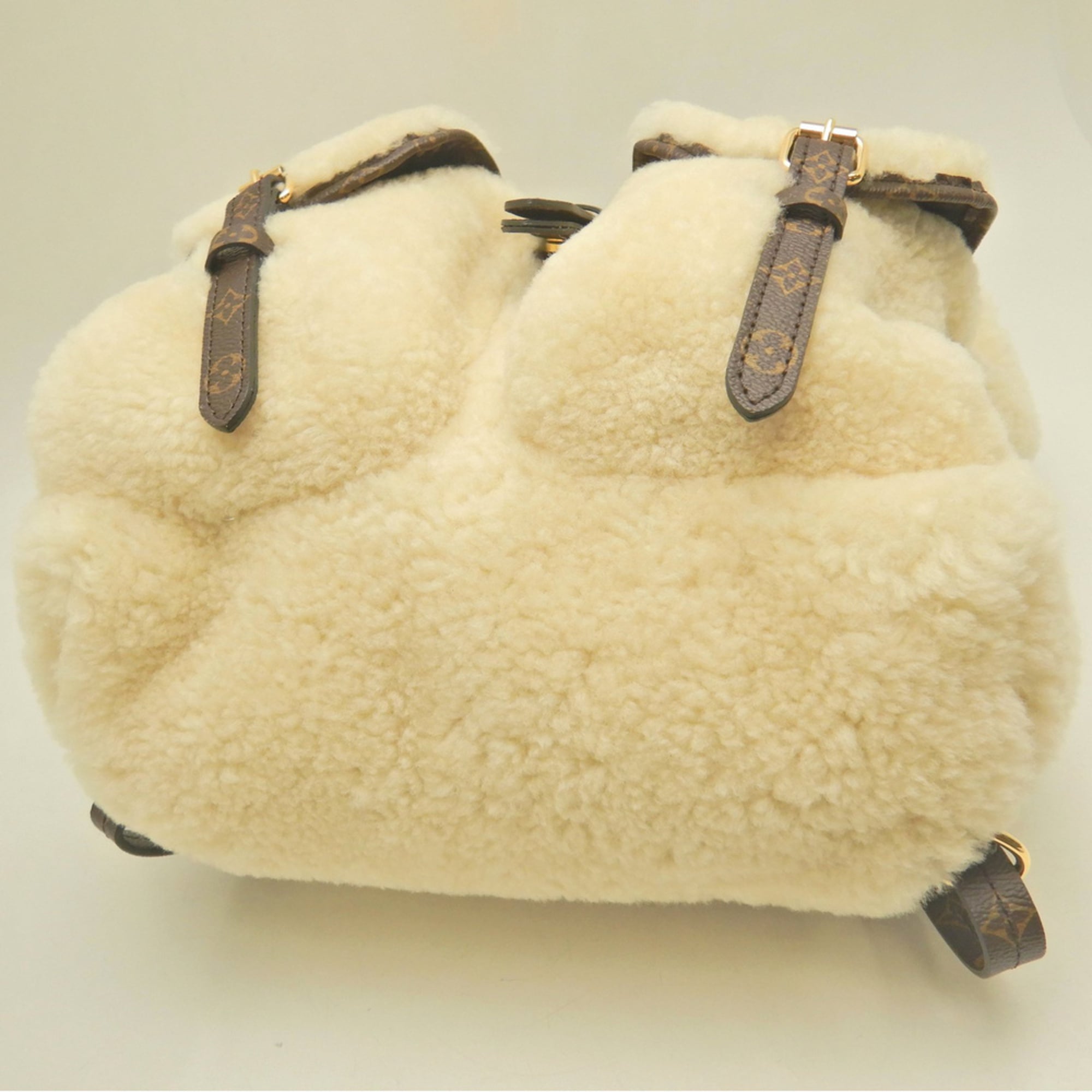 Louis Vuitton Cream Leather Backpack (Pre-Owned)