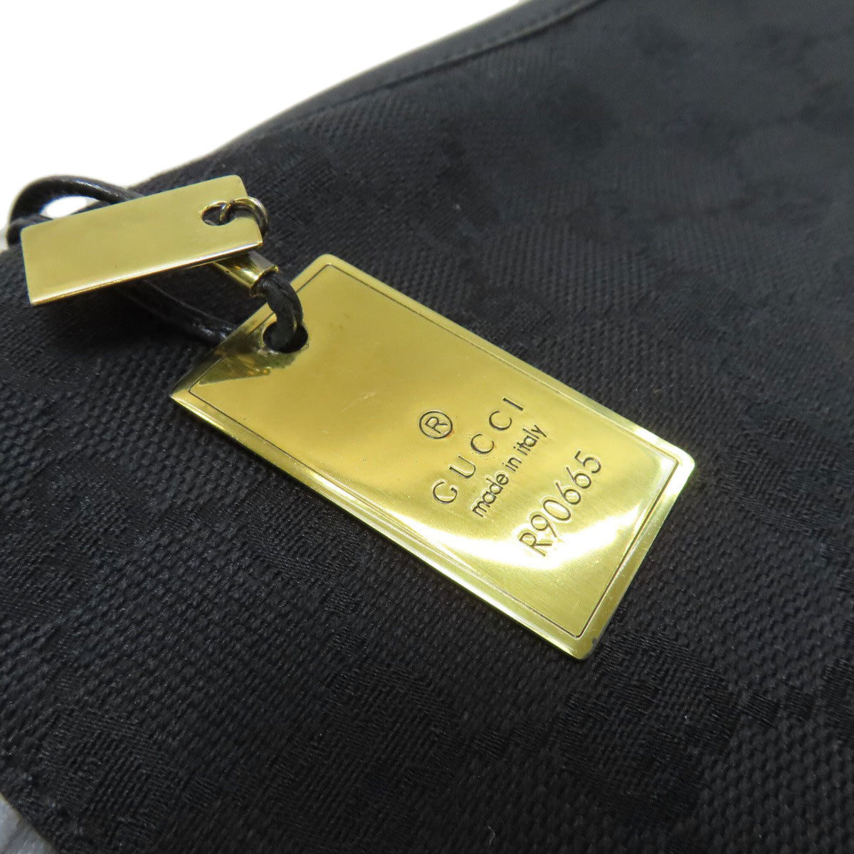 Gucci Black Canvas Shoulder Bag (Pre-Owned)