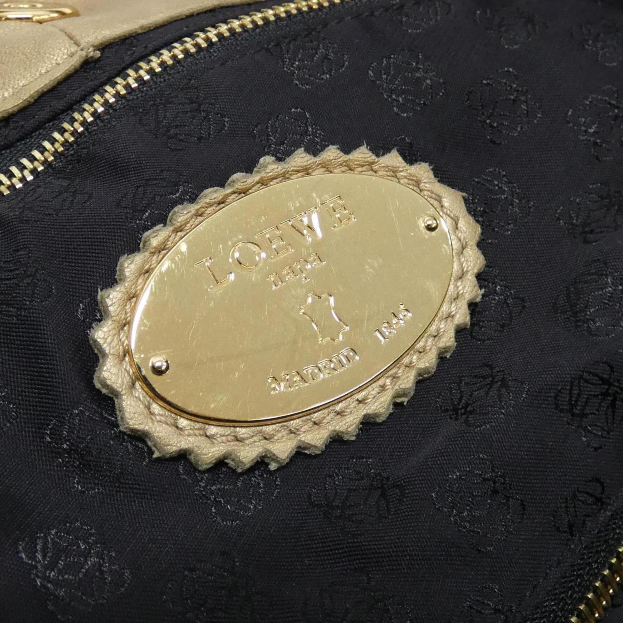Loewe Gold Leather Handbag (Pre-Owned)