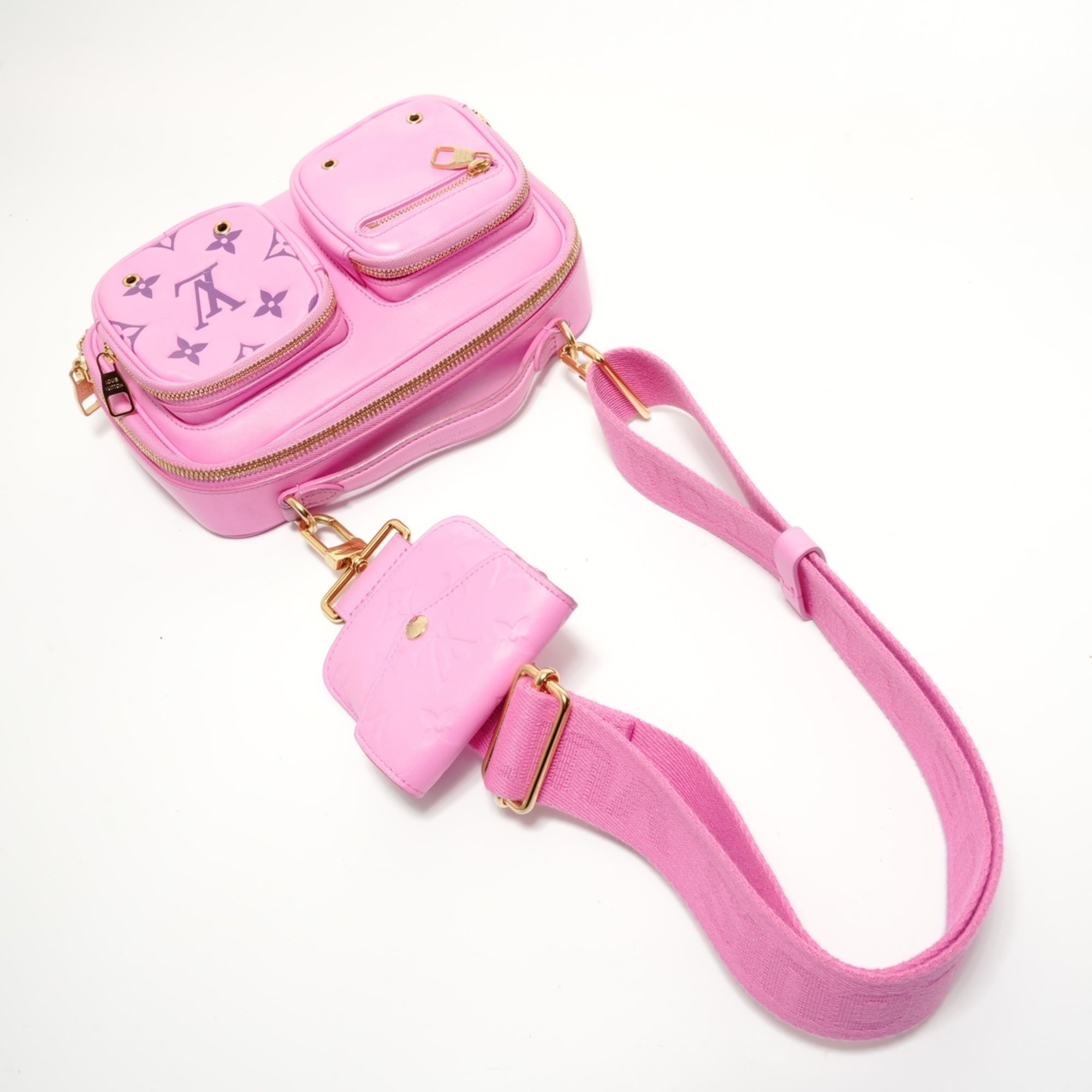 Louis Vuitton Pink Shoulder Bag (Pre-Owned)