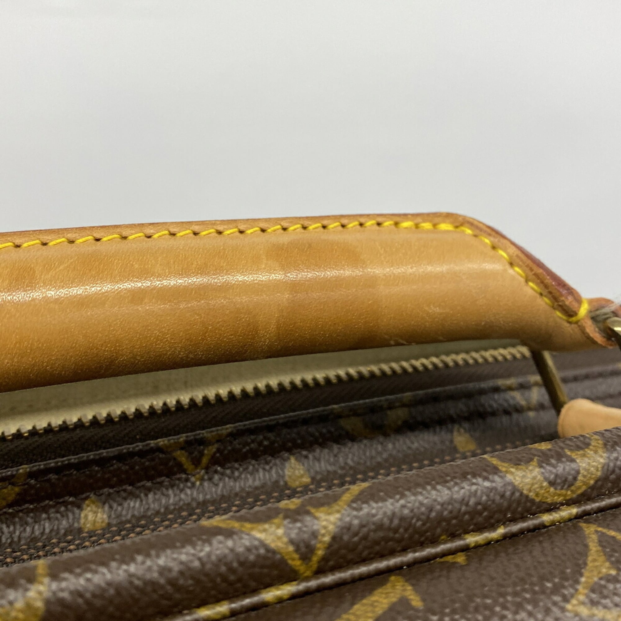 Louis Vuitton Brown Boston Bag (Pre-Owned)
