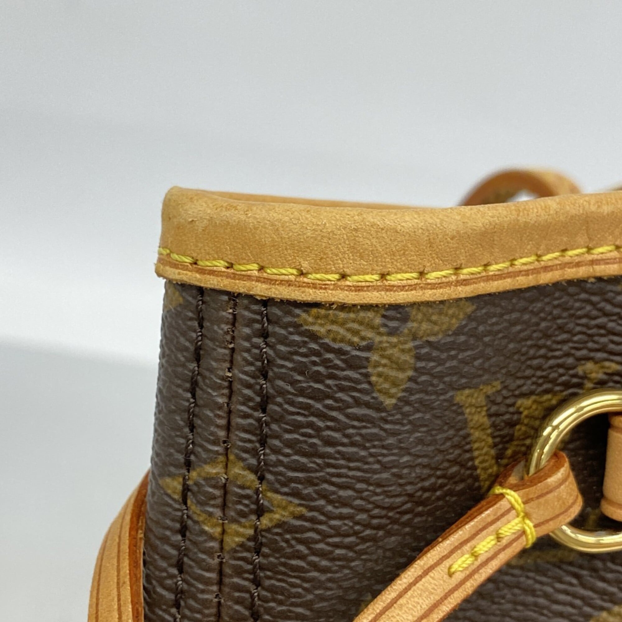 Louis Vuitton Brown Tote Bag (Pre-Owned)