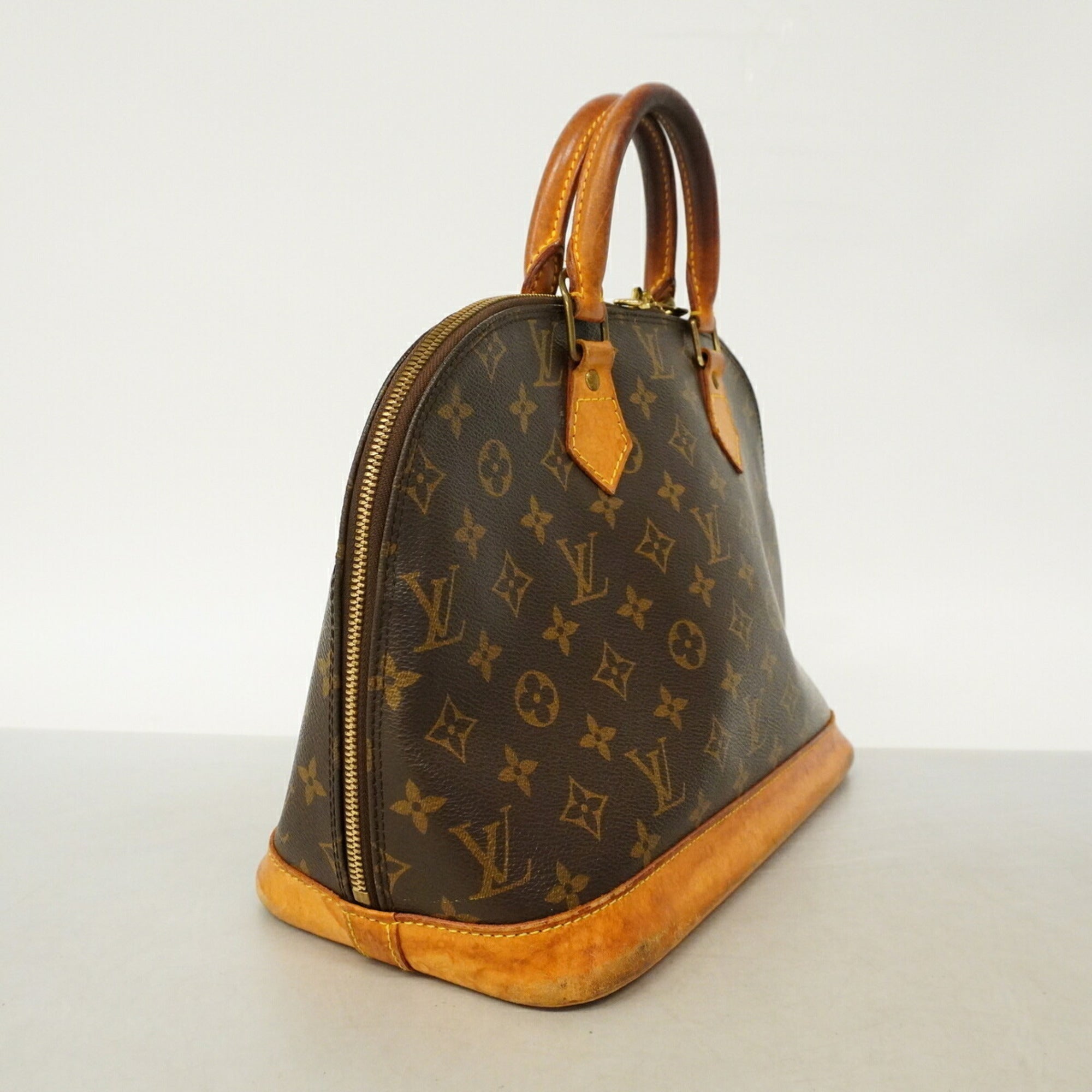 Louis Vuitton Brown Handbag (Pre-Owned)
