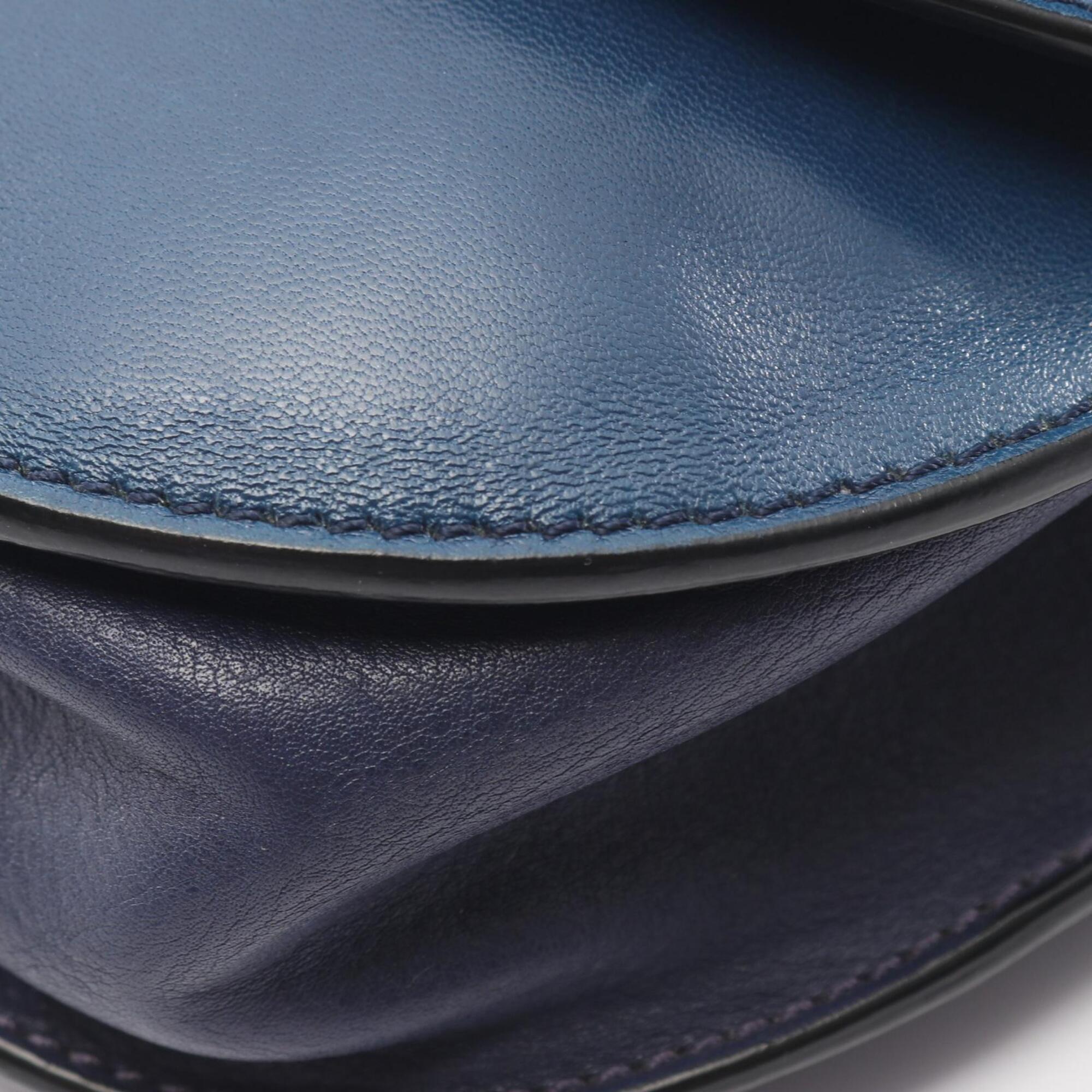 Chloé Blue Navy Leather Handbag Shoulder Bag (Pre-Owned)