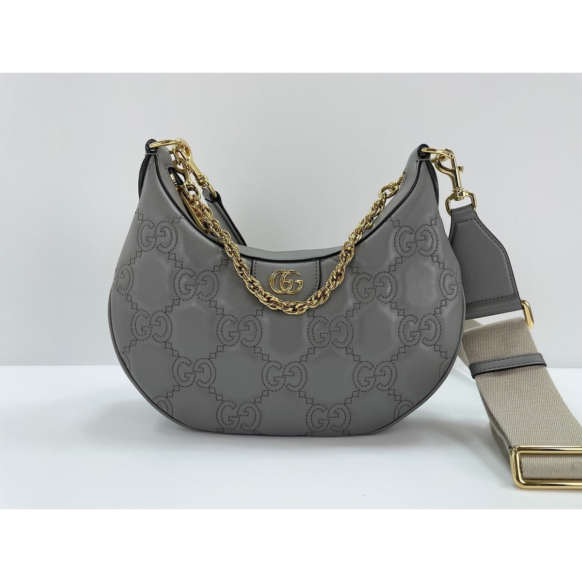 Gucci Gray Handbag (Pre-Owned)