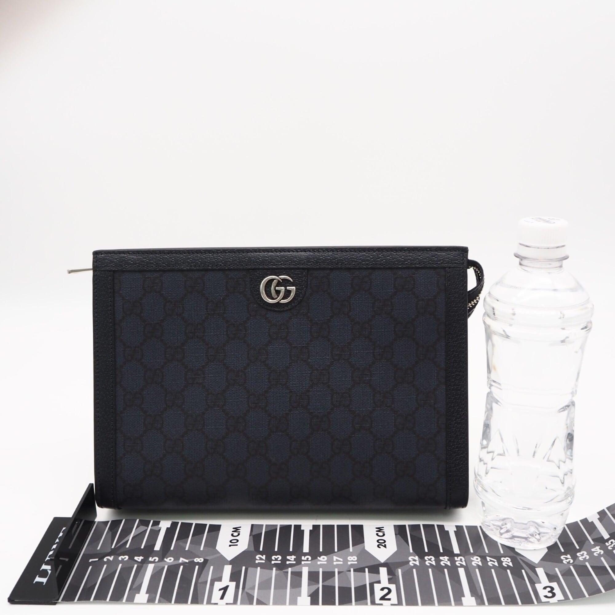 Gucci Navy Coated Canvas Leather Clutch Bag (Pre-Owned)