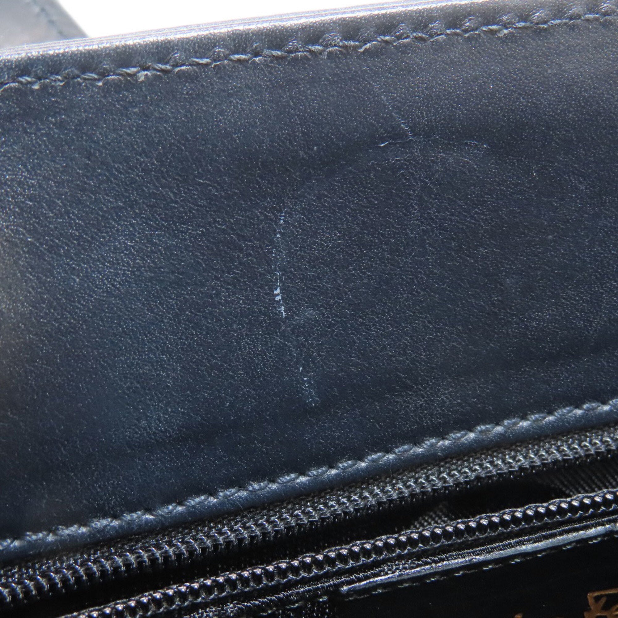 Salvatore Ferragamo Navy Black Leather Handbag (Pre-Owned)