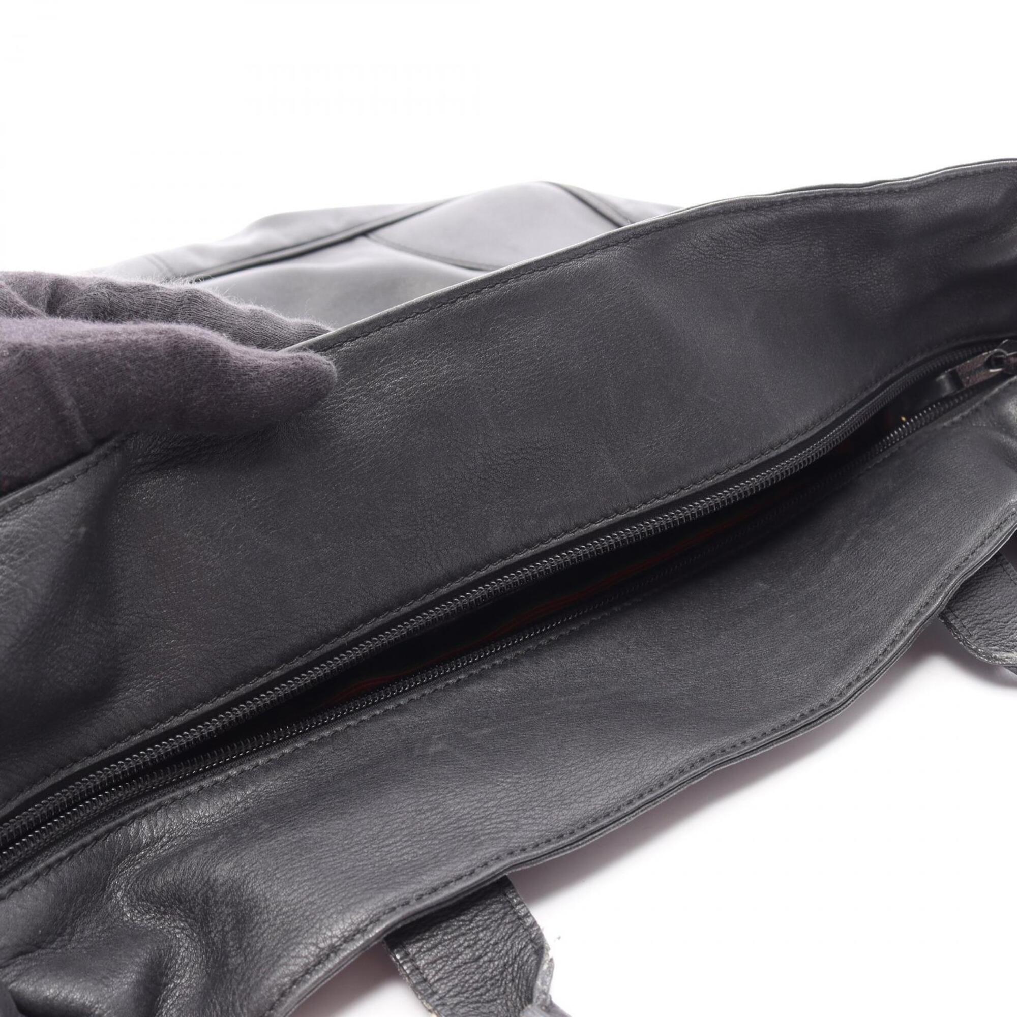 Loewe Black Leather Handbag Tote Bag (Pre-Owned)