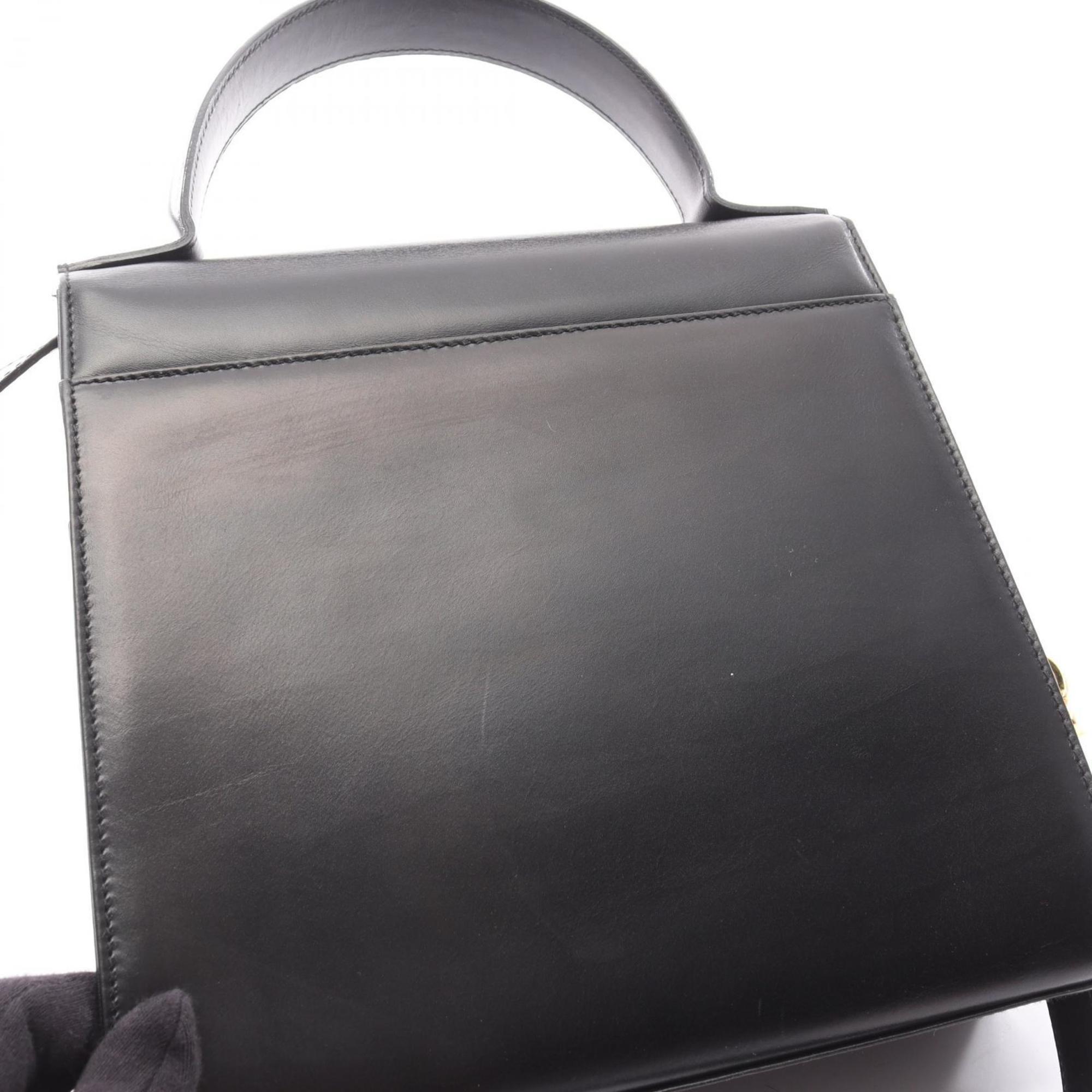 Salvatore Ferragamo Black Leather Handbag (Pre-Owned)