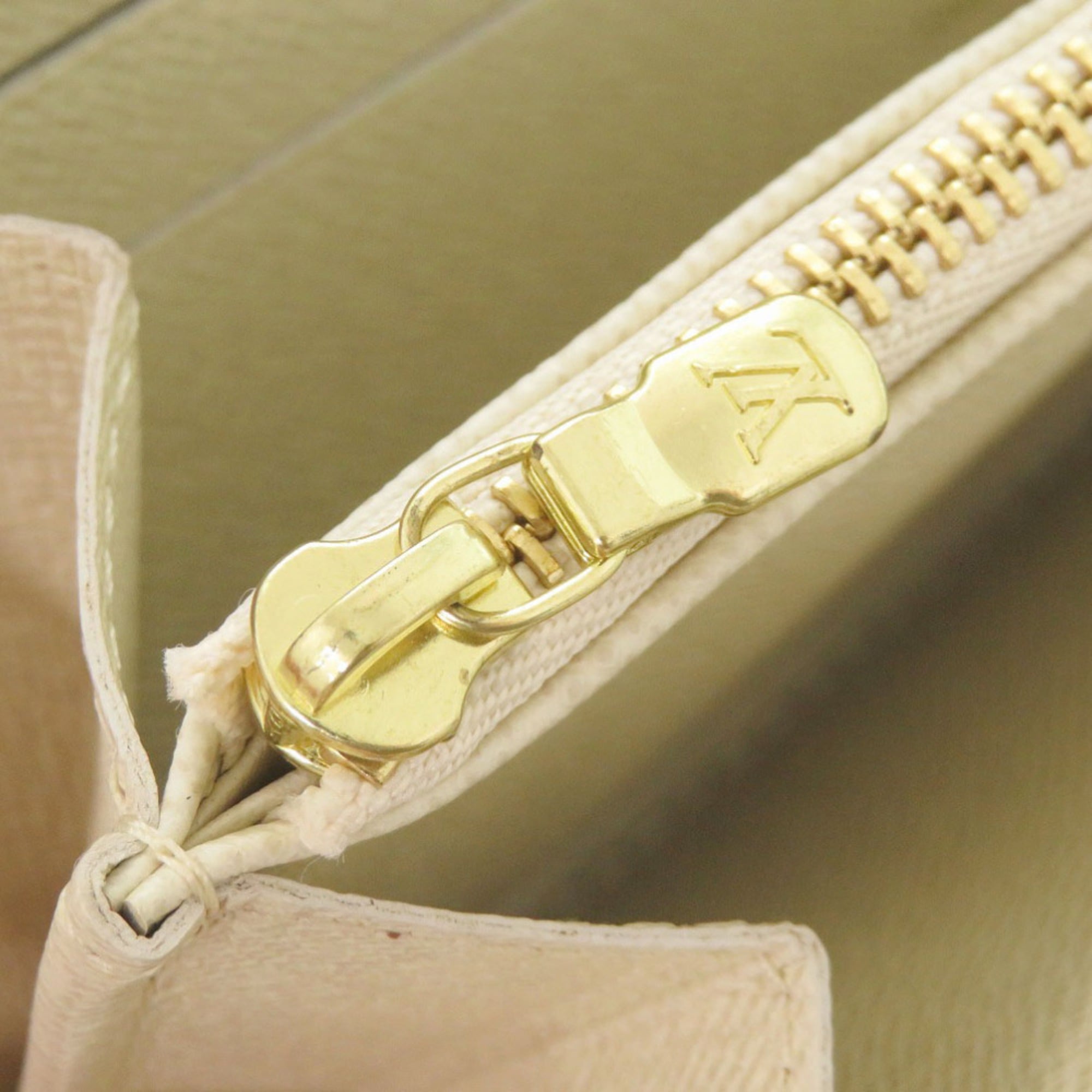 Louis Vuitton Beige Monogram Mini Long Wallet (Bi-Fold) (Pre-Owned)