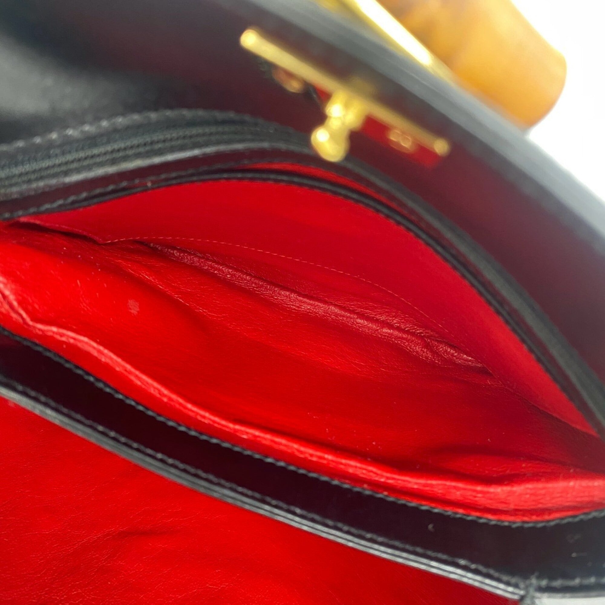 Gucci Black Leather Handbag Shoulder Bag (Pre-Owned)