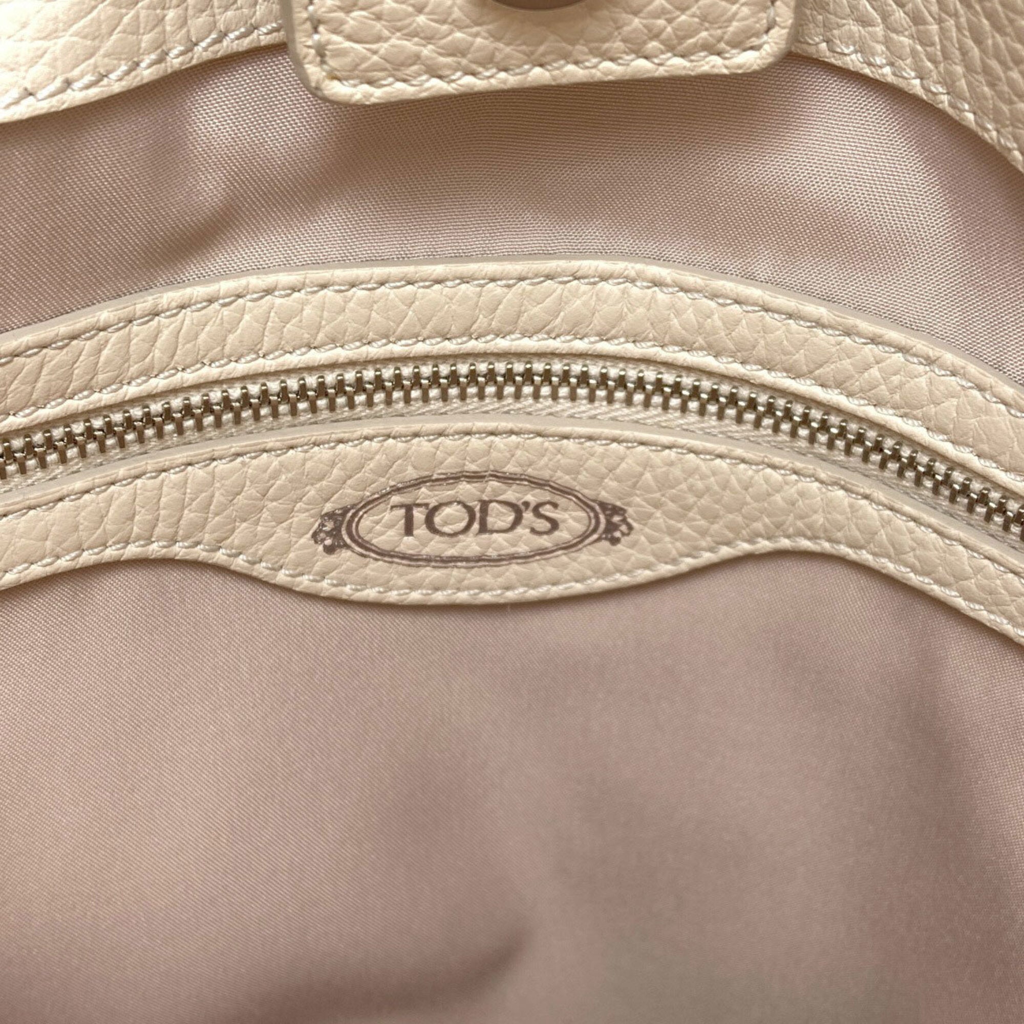 Tod's Cream Leather Tote Bag (Pre-Owned)