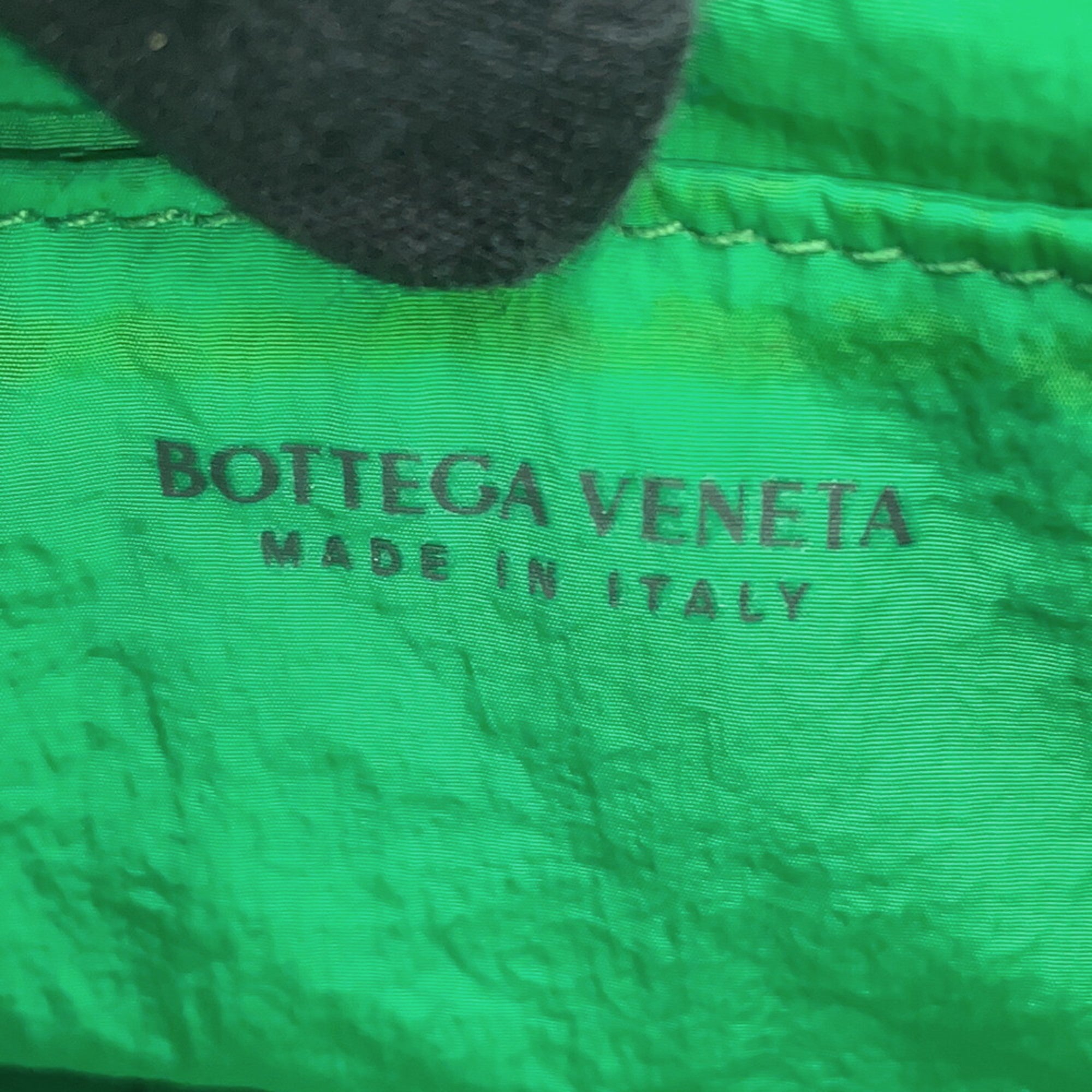 Bottega Veneta Green Handbag Shoulder Bag (Pre-Owned)
