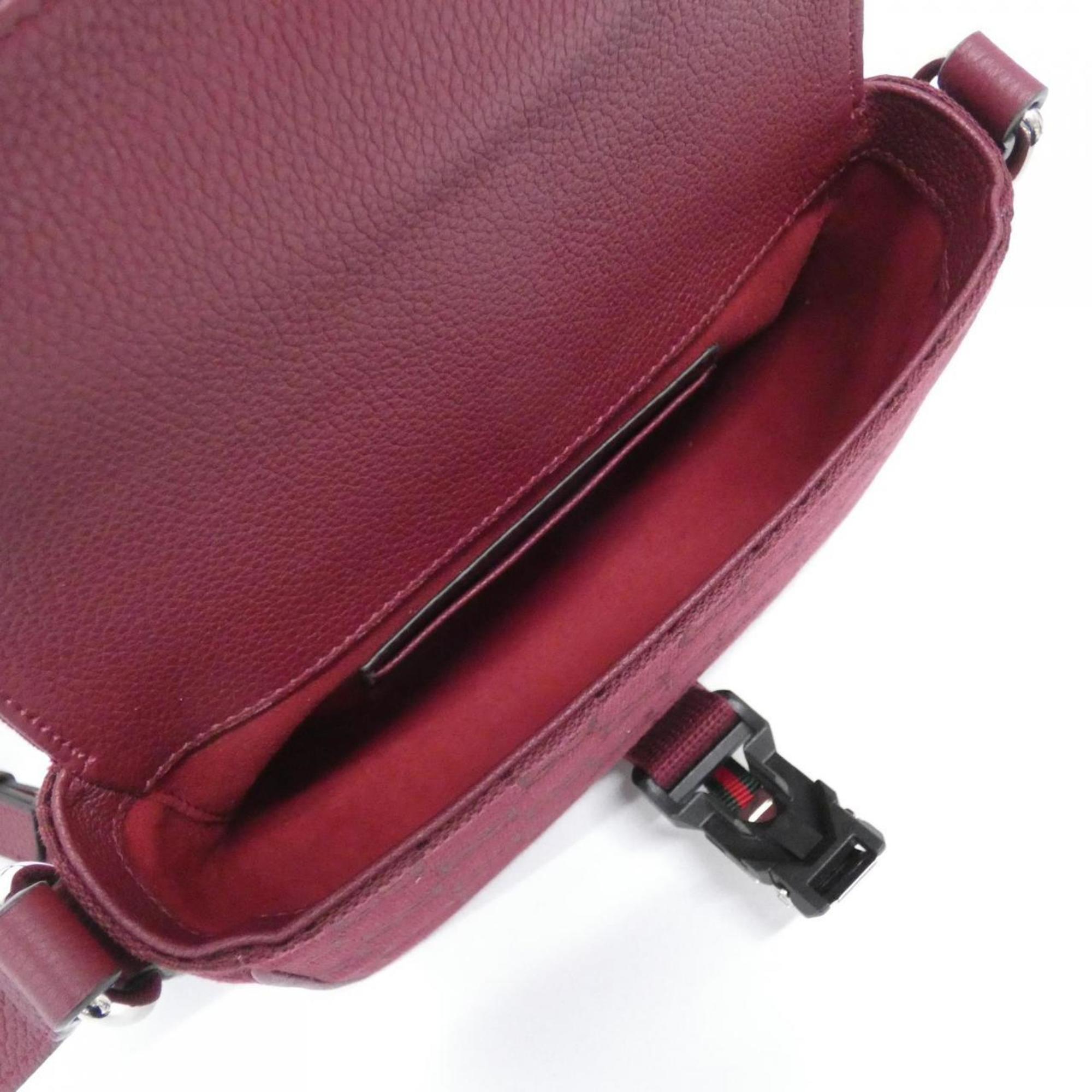 Gucci Red Color Gg Canvas Leather Shoulder Bag (Pre-Owned)