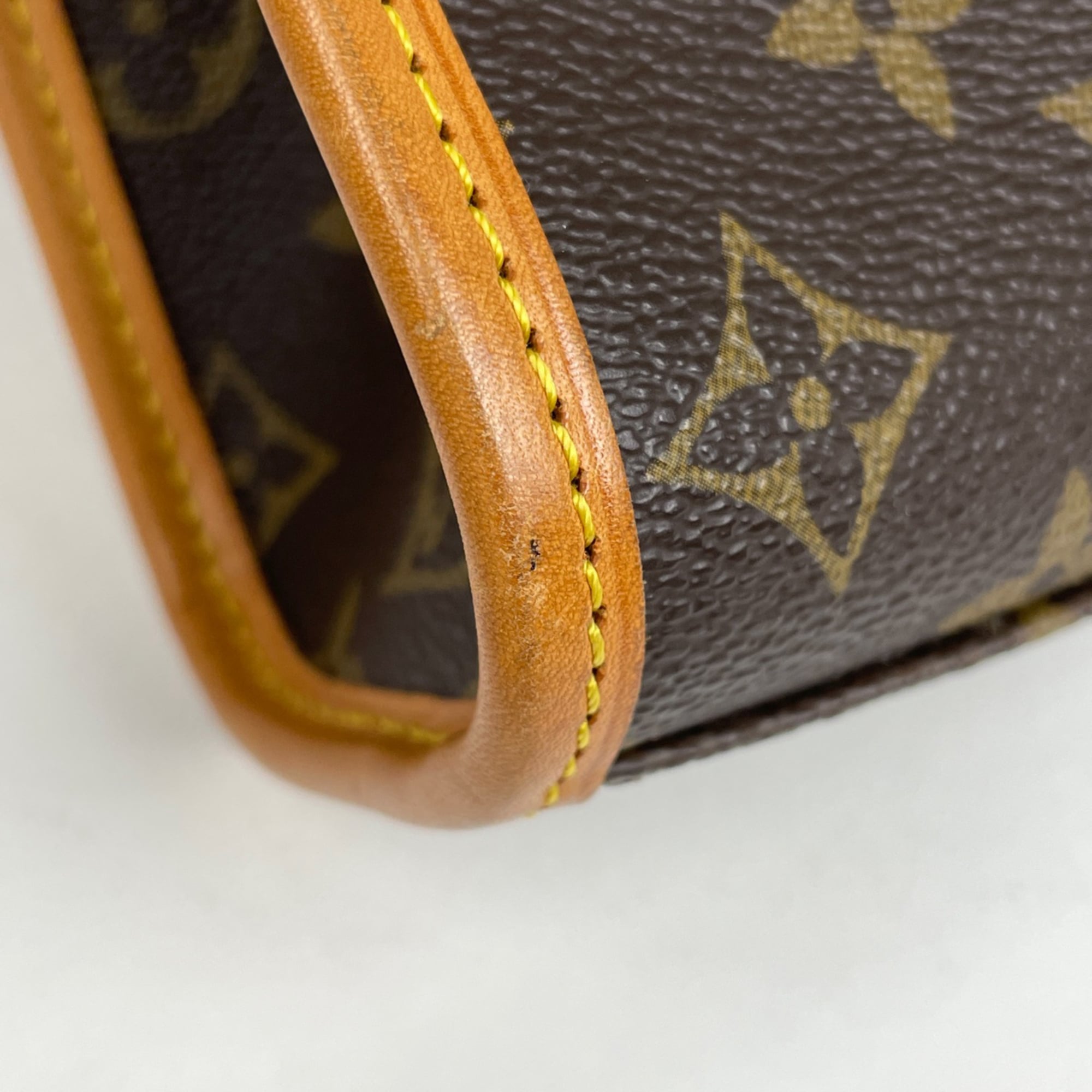 Louis Vuitton Monogram Brown Monogram Handbag Shoulder Bag (Pre-Owned)