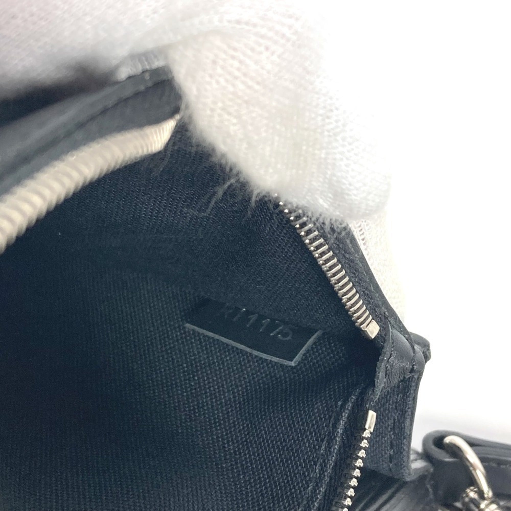 Louis Vuitton Black Noir Epi Leather Clutch Bag Pouch (Pre-Owned)