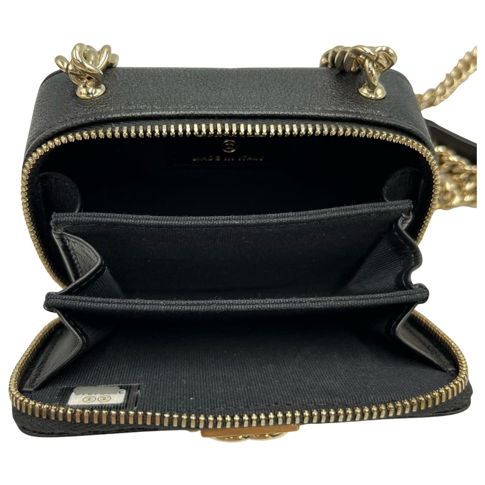 Chanel Boy Chanel Black Grained Calfskin Shoulder Bag (Pre-Owned)