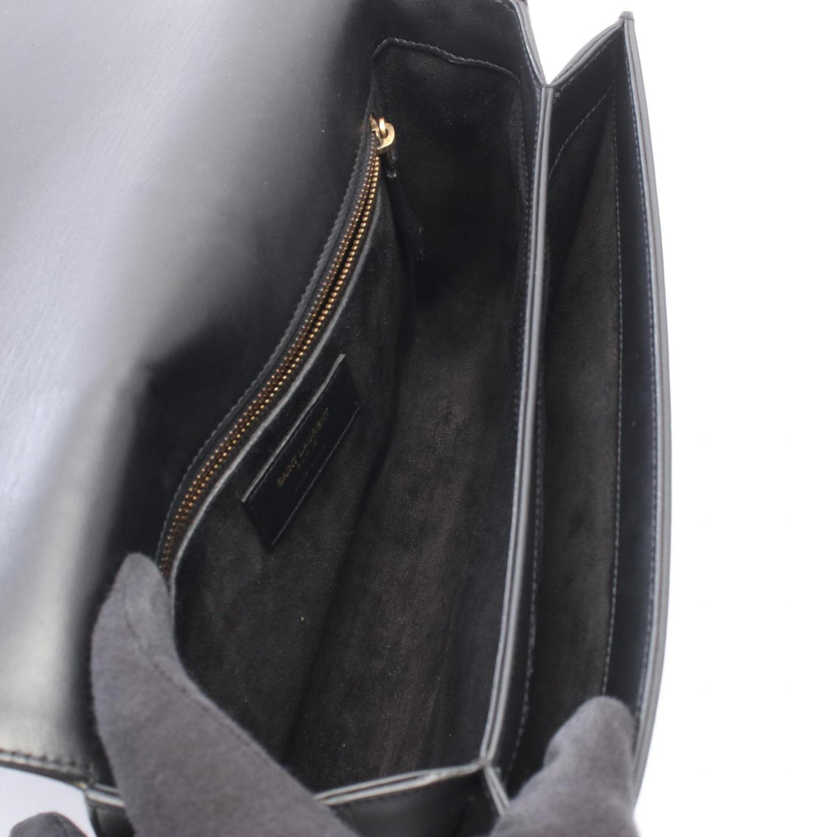 Yves Saint Laurent Black Leather Shoulder Bag (Pre-Owned)